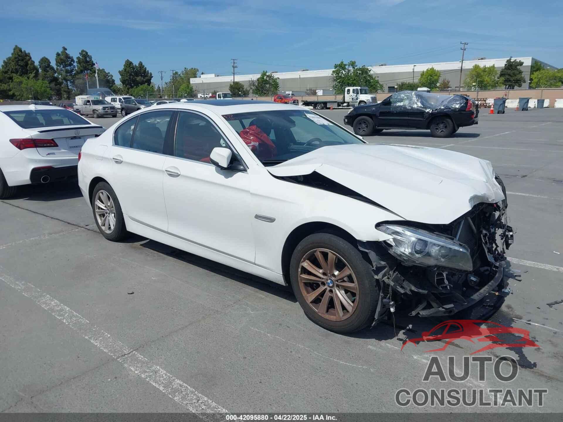 BMW 528I 2016 - WBA5A5C55GD526616