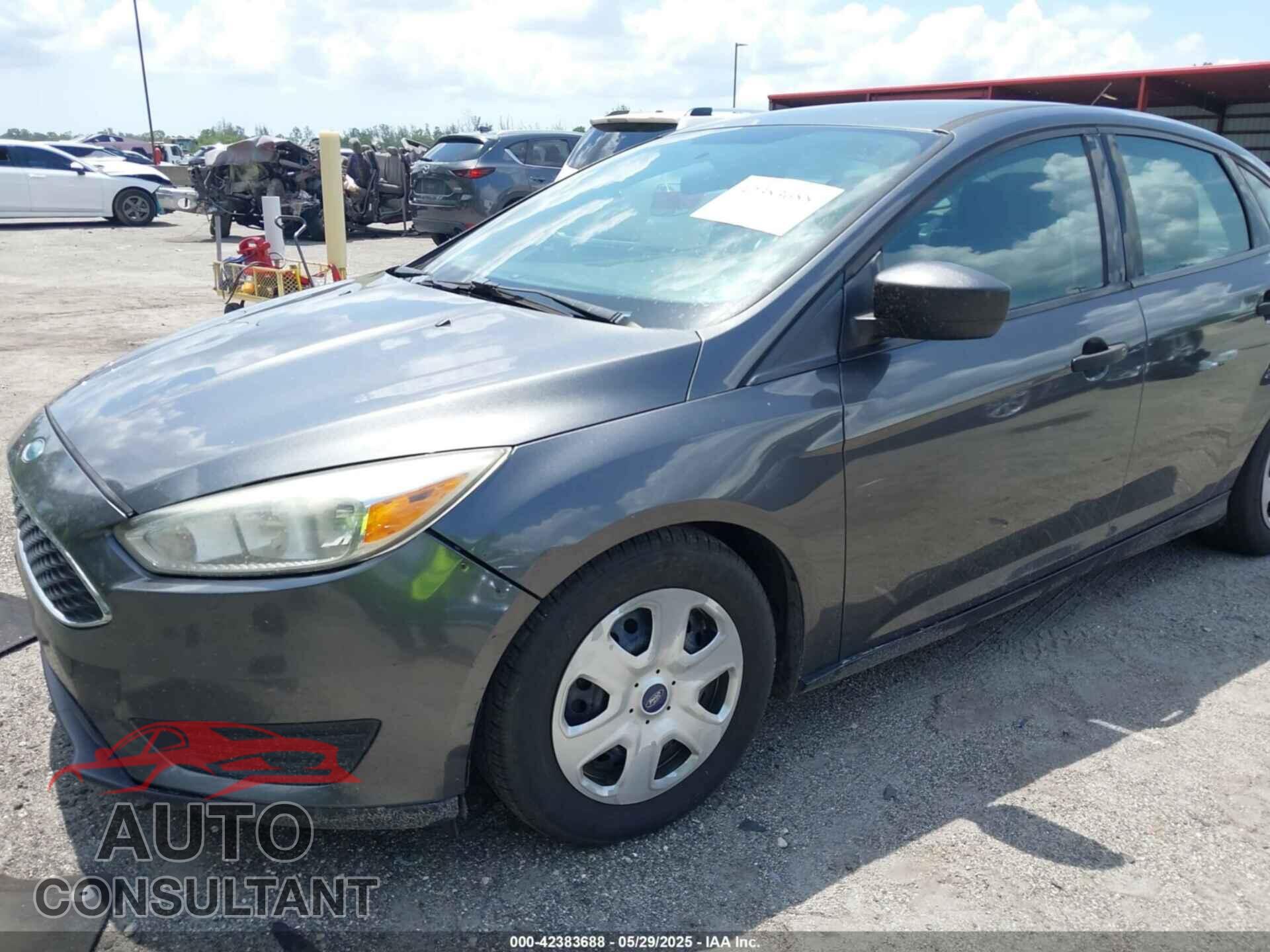 FORD FOCUS 2016 - 1FADP3E26GL376838