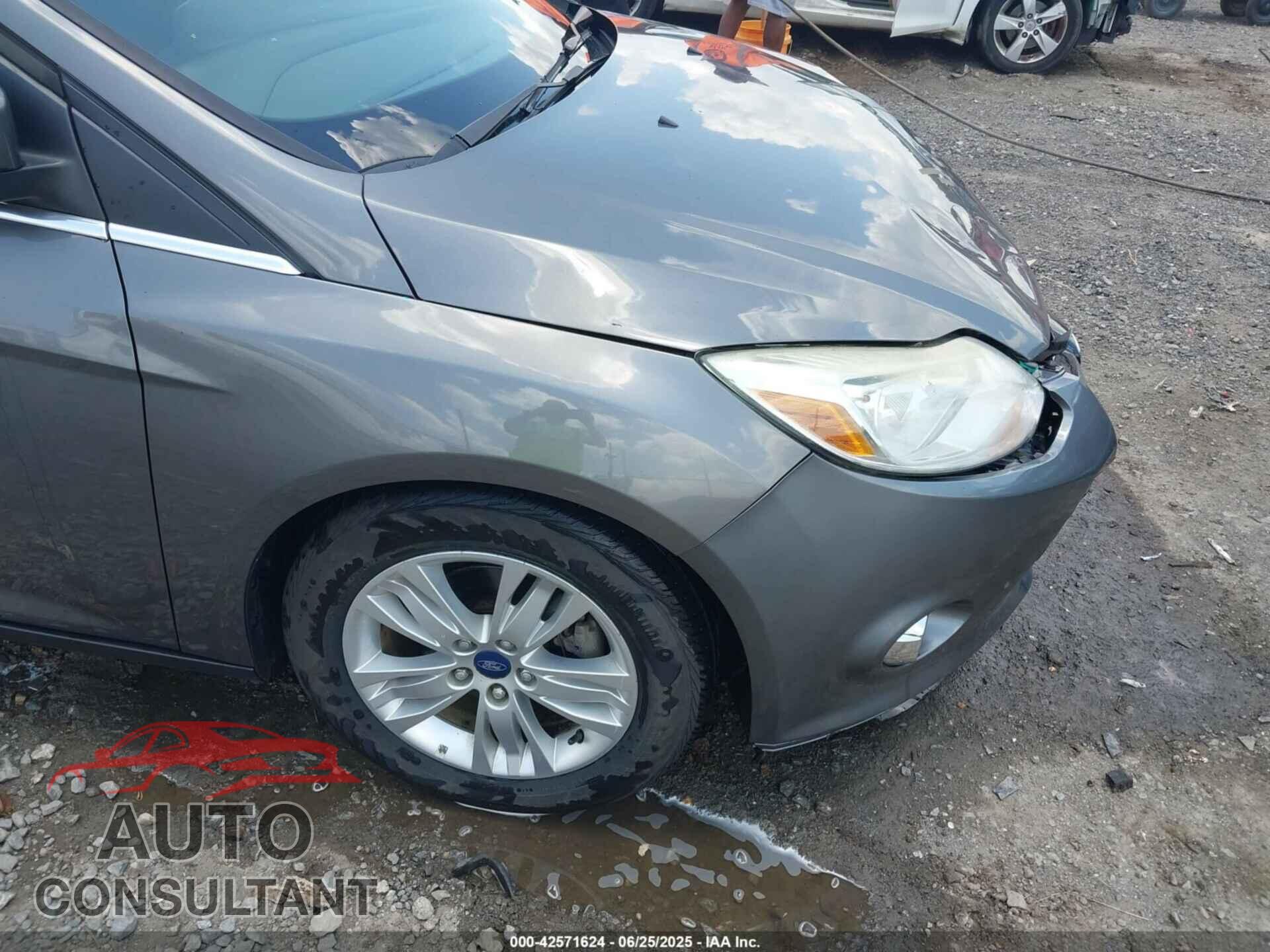 FORD FOCUS 2012 - 1FAHP3M20CL395575