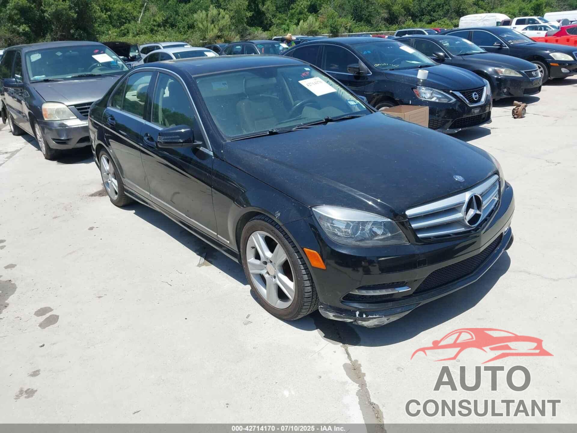 MERCEDES-BENZ C 300 2011 - WDDGF5EB7BR185818