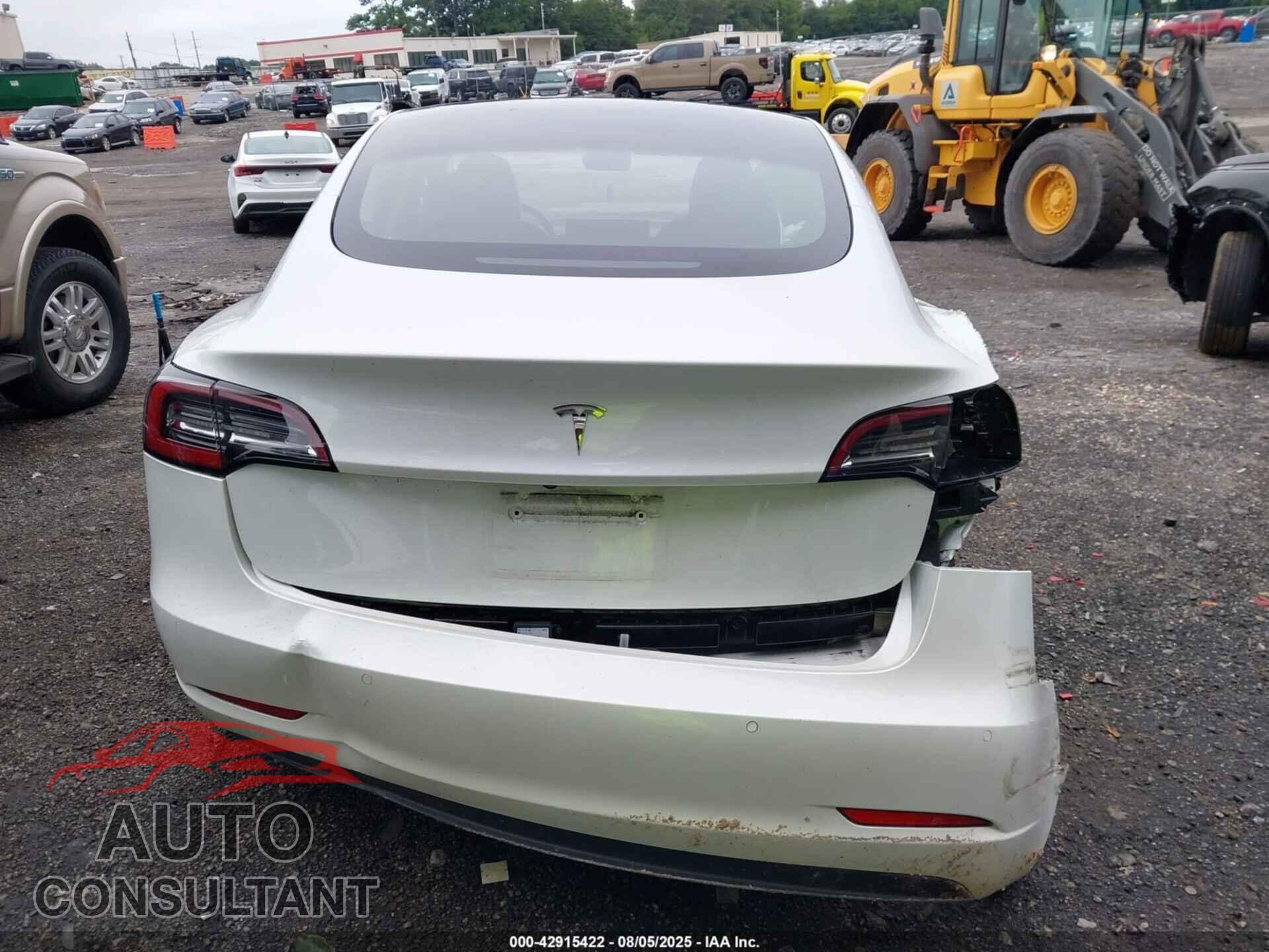 TESLA MODEL 3 2021 - 5YJ3E1EA4MF030910