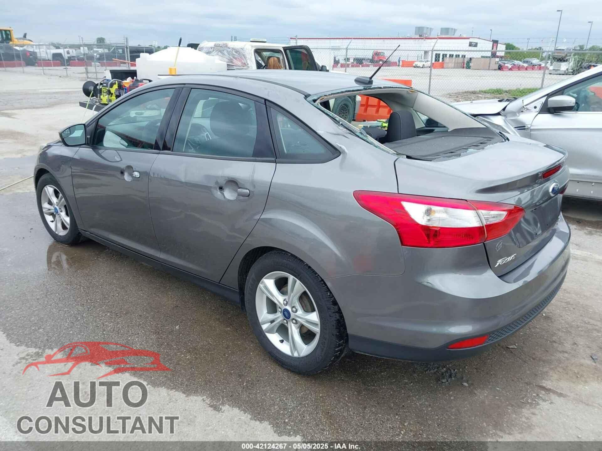 FORD FOCUS 2014 - 1FADP3F29EL371547