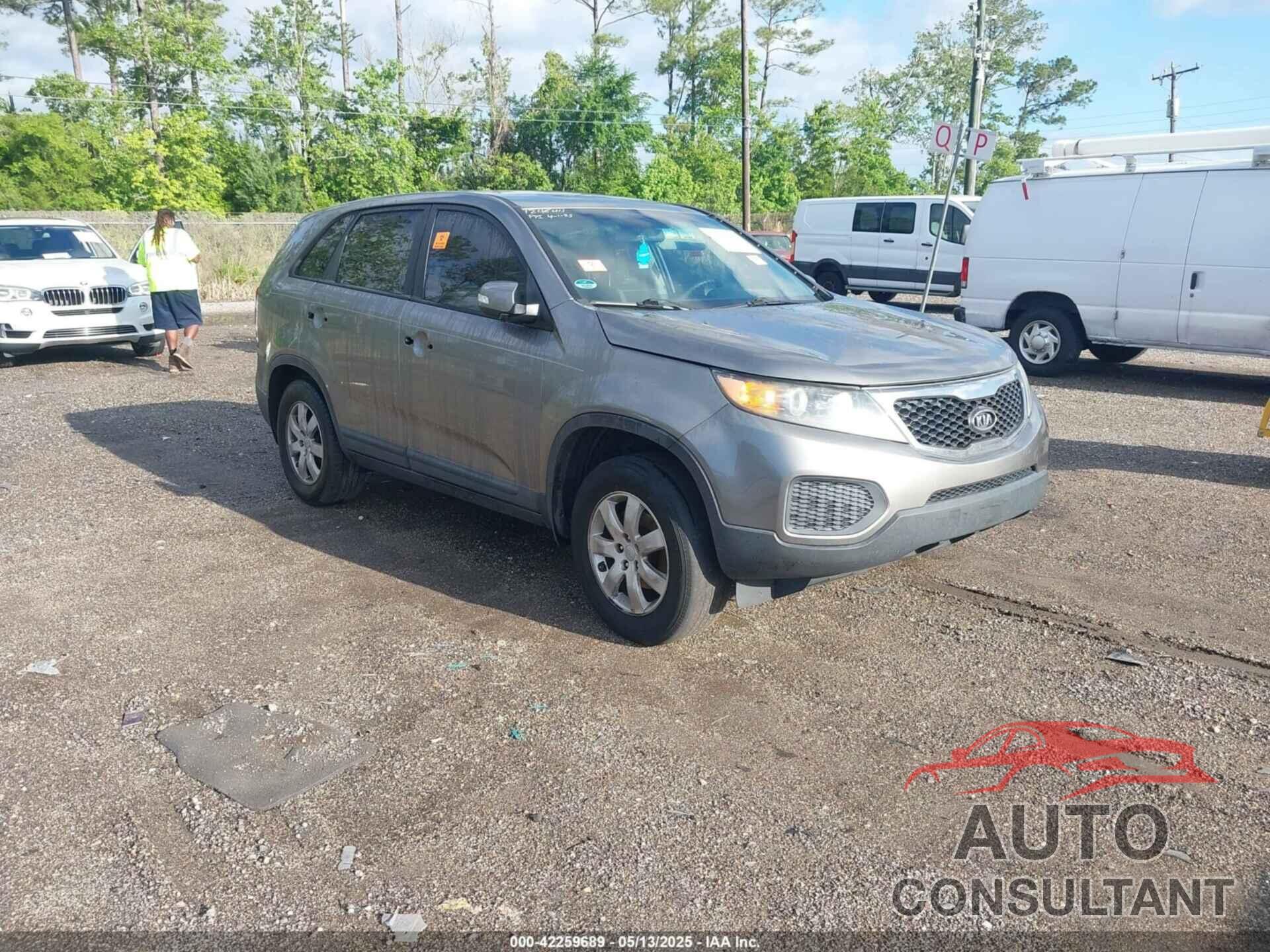 KIA SORENTO 2012 - 5XYKT3A19CG283778