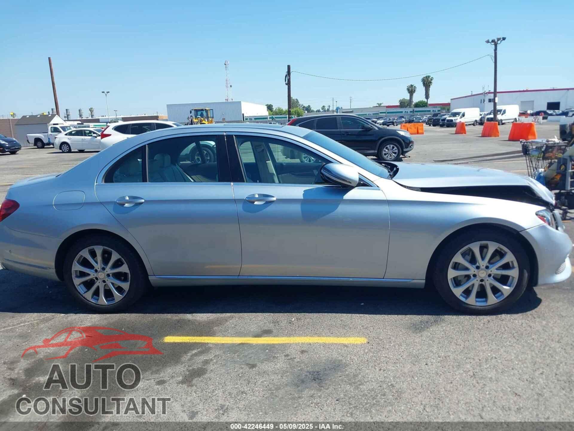 MERCEDES-BENZ E 300 2017 - WDDZF4JB4HA078919