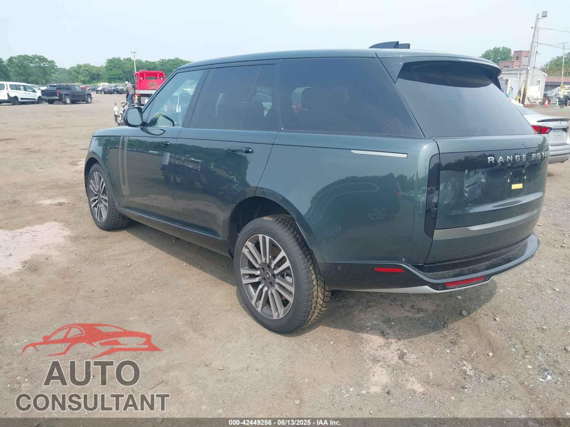 LAND ROVER RANGE ROVER 2025 - SALKP9E91SA287094