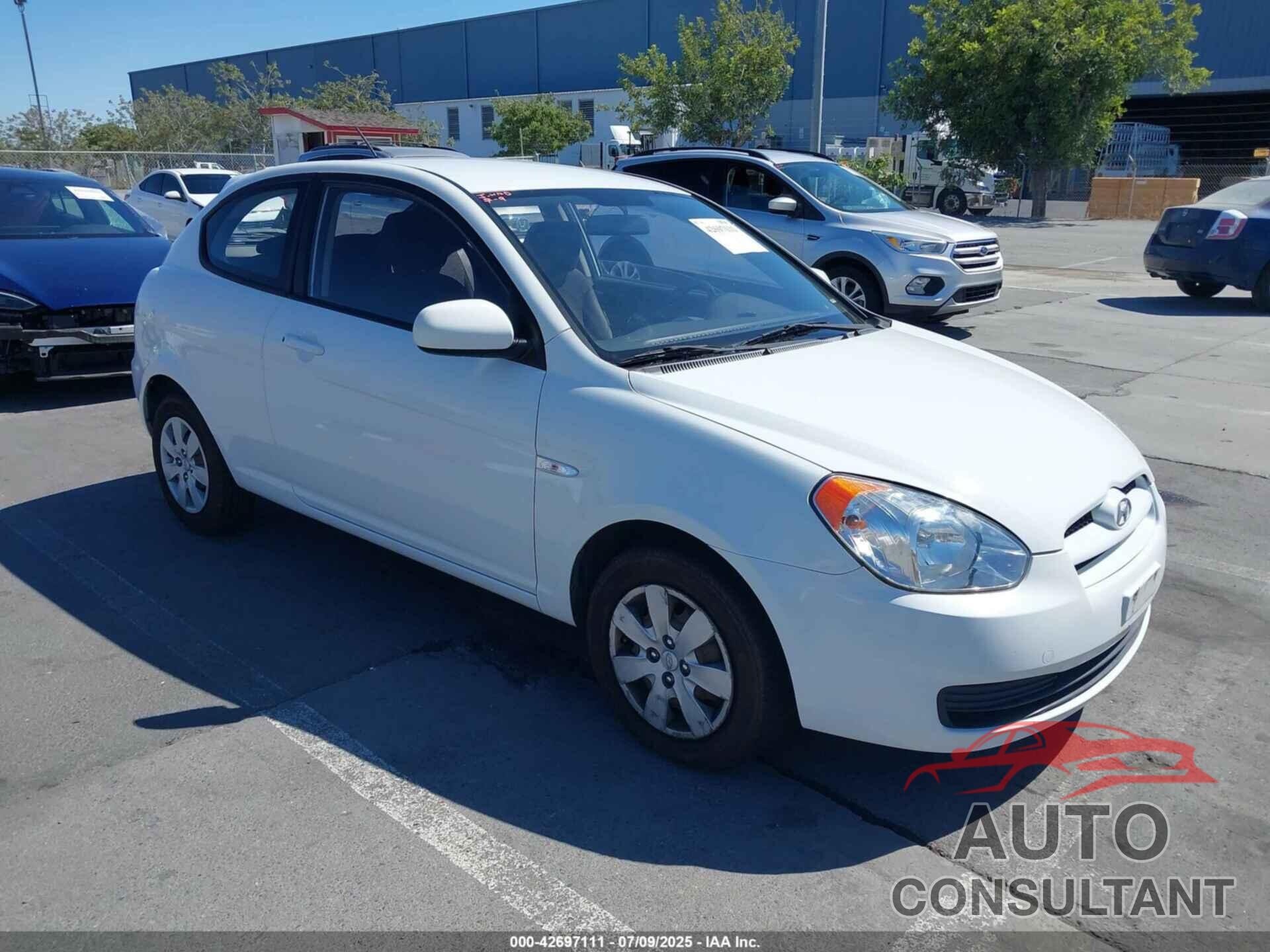 HYUNDAI ACCENT 2010 - KMHCM3AC2AU169311