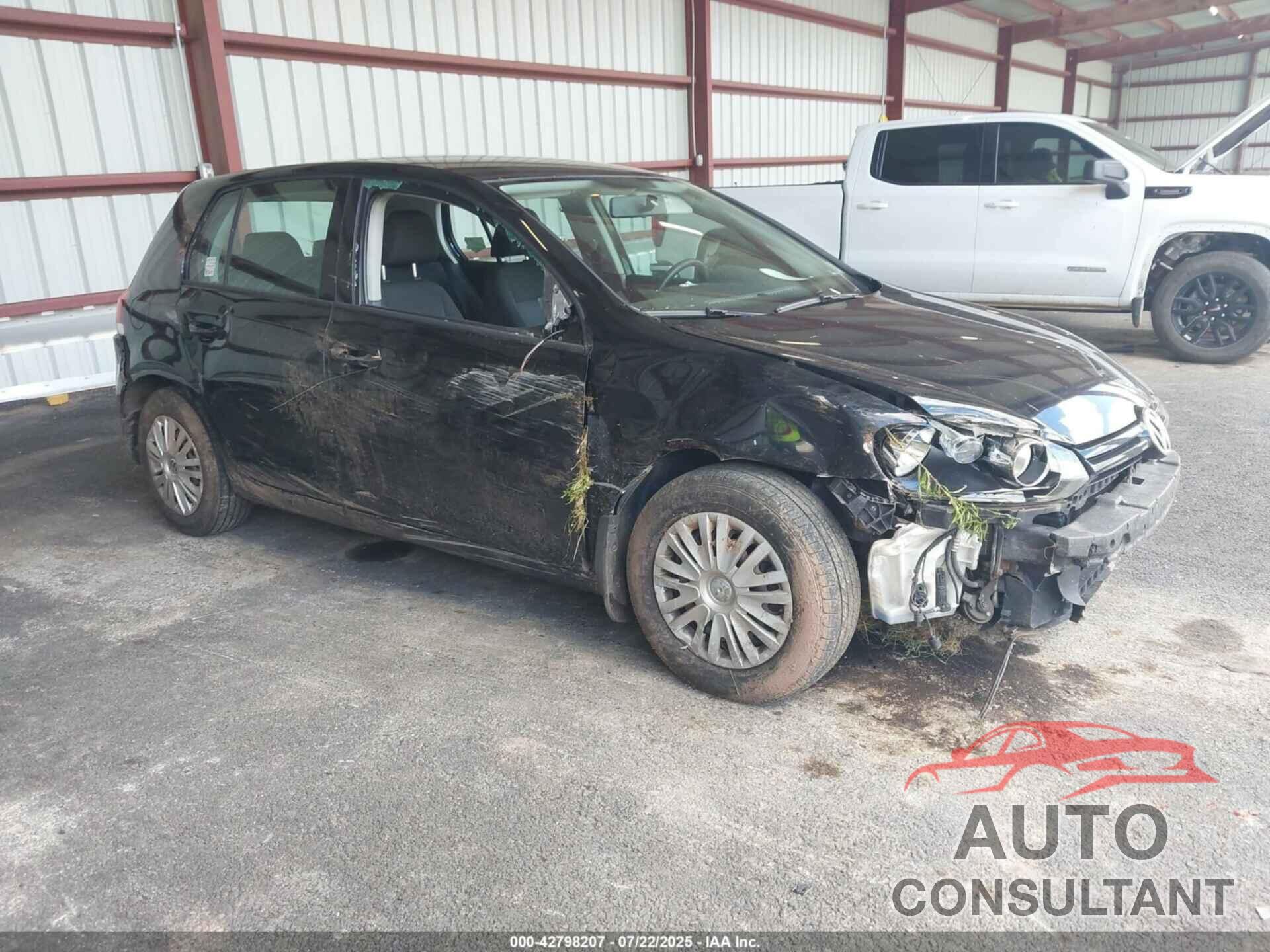 VOLKSWAGEN GOLF 2014 - WVWDB7AJ0EW001777