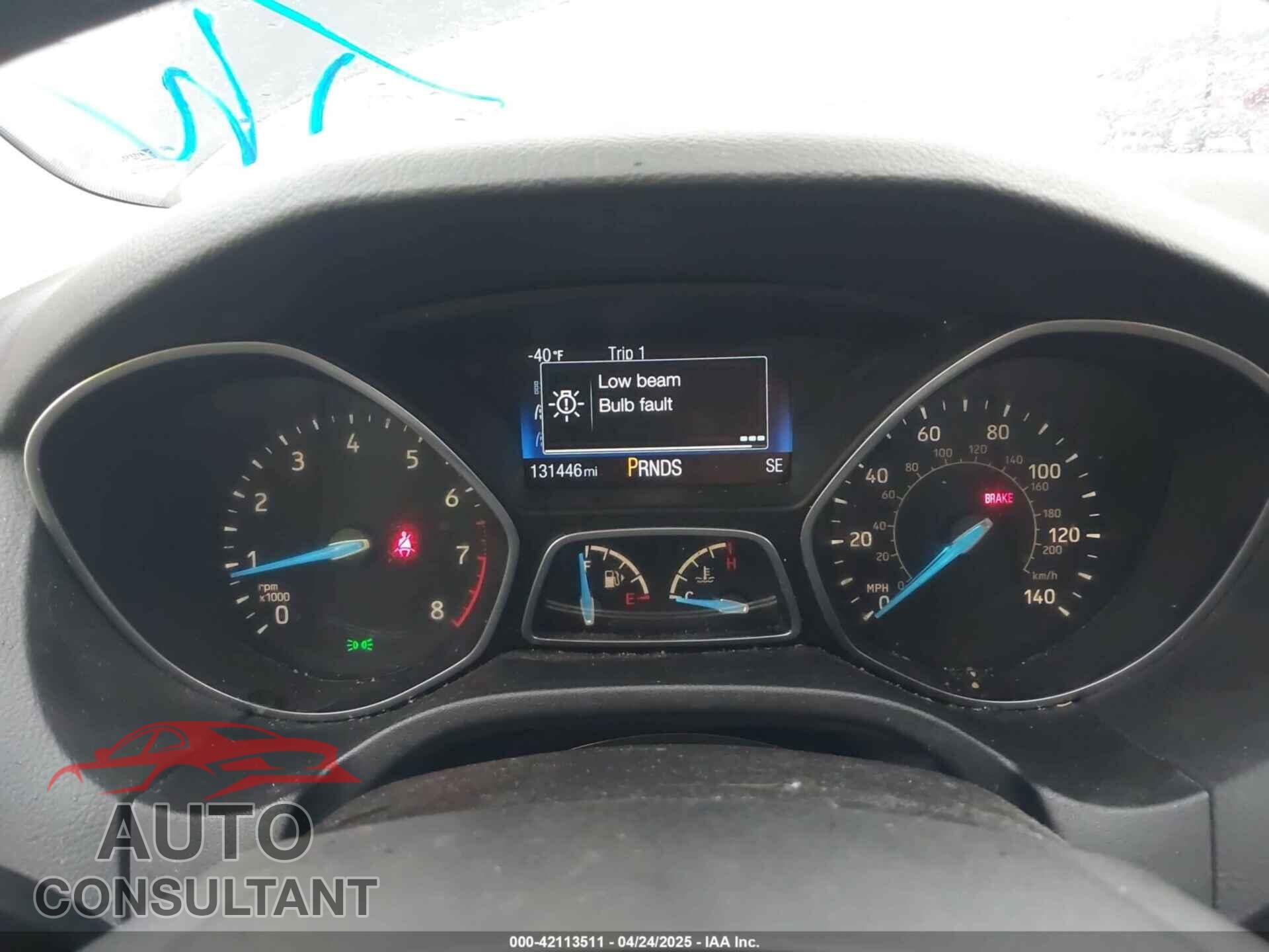 FORD FOCUS 2015 - 1FADP3K2XFL200541