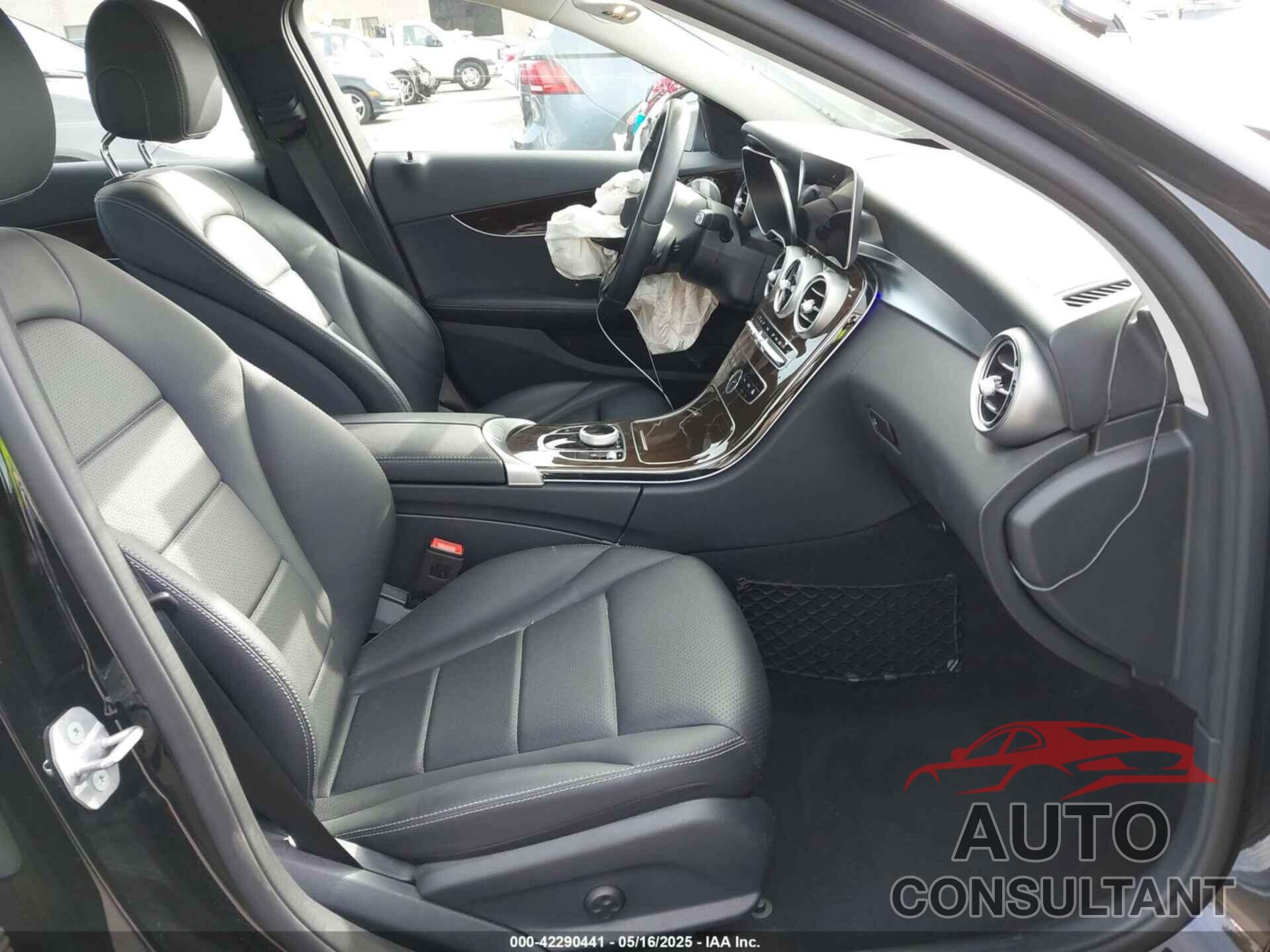 MERCEDES-BENZ C 300 2020 - WDDWF8DB5LR539187