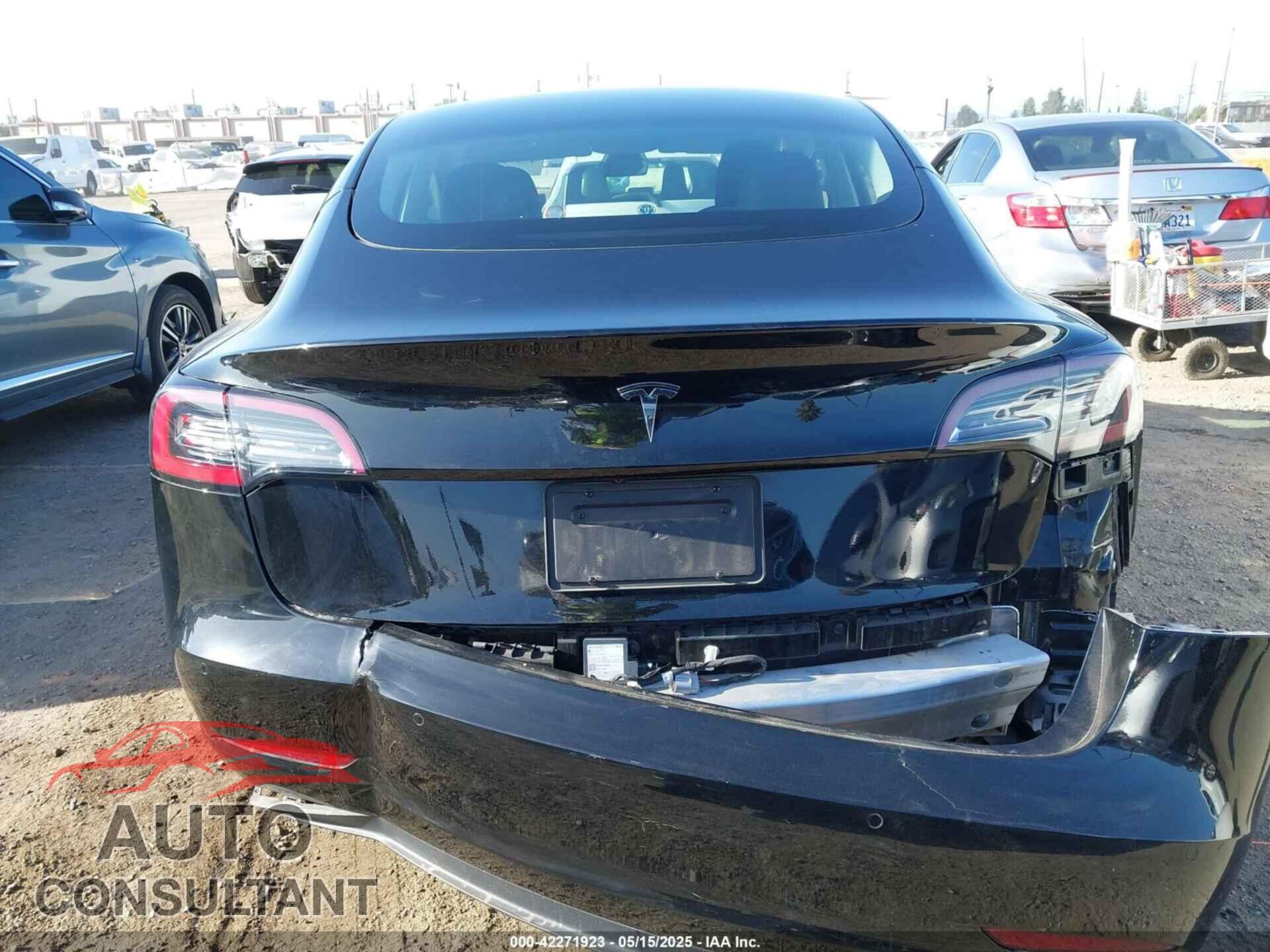 TESLA MODEL 3 2021 - 5YJ3E1EA4MF982032