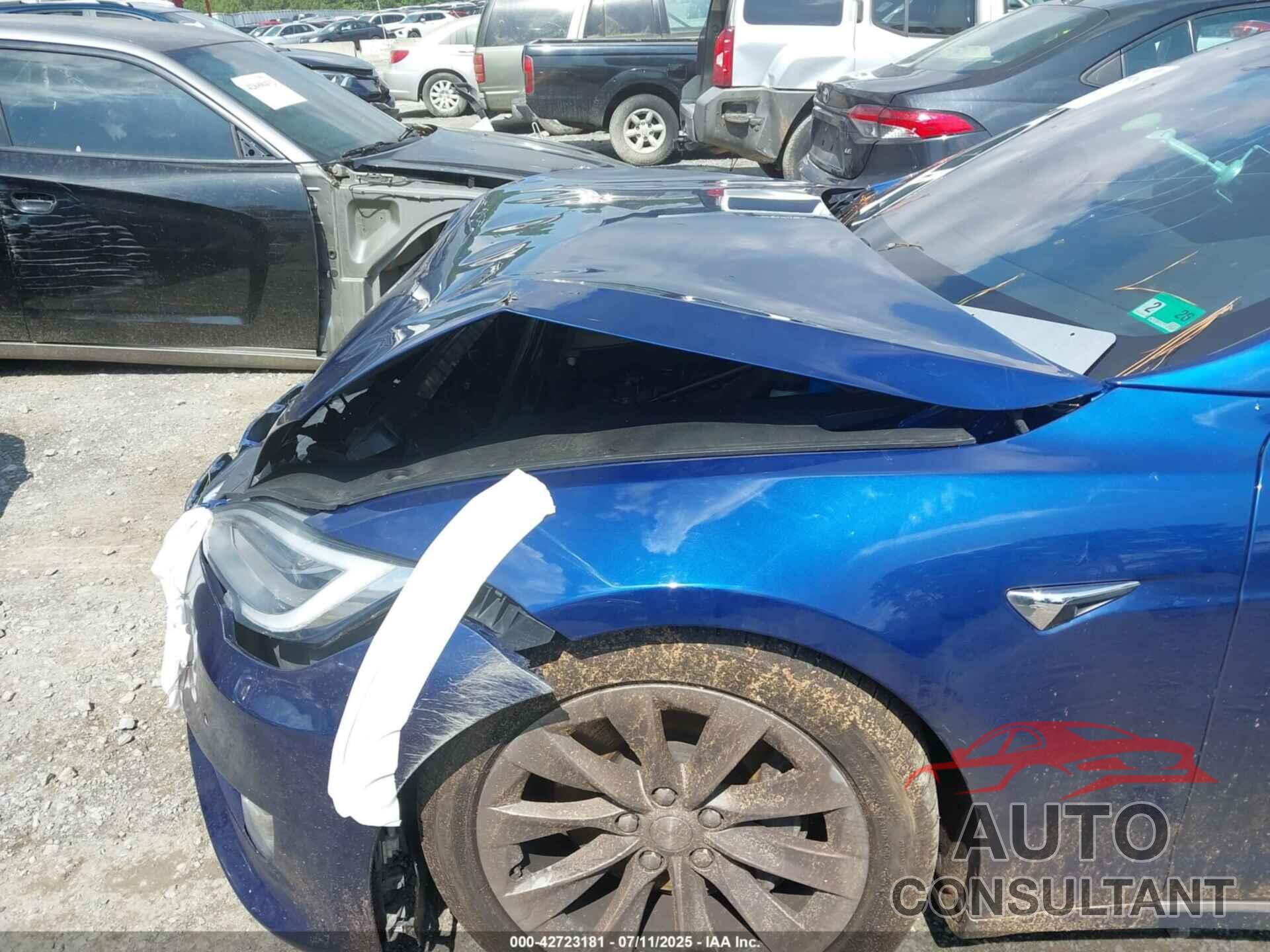 TESLA MODEL S 2018 - 5YJSA1E22JF297619