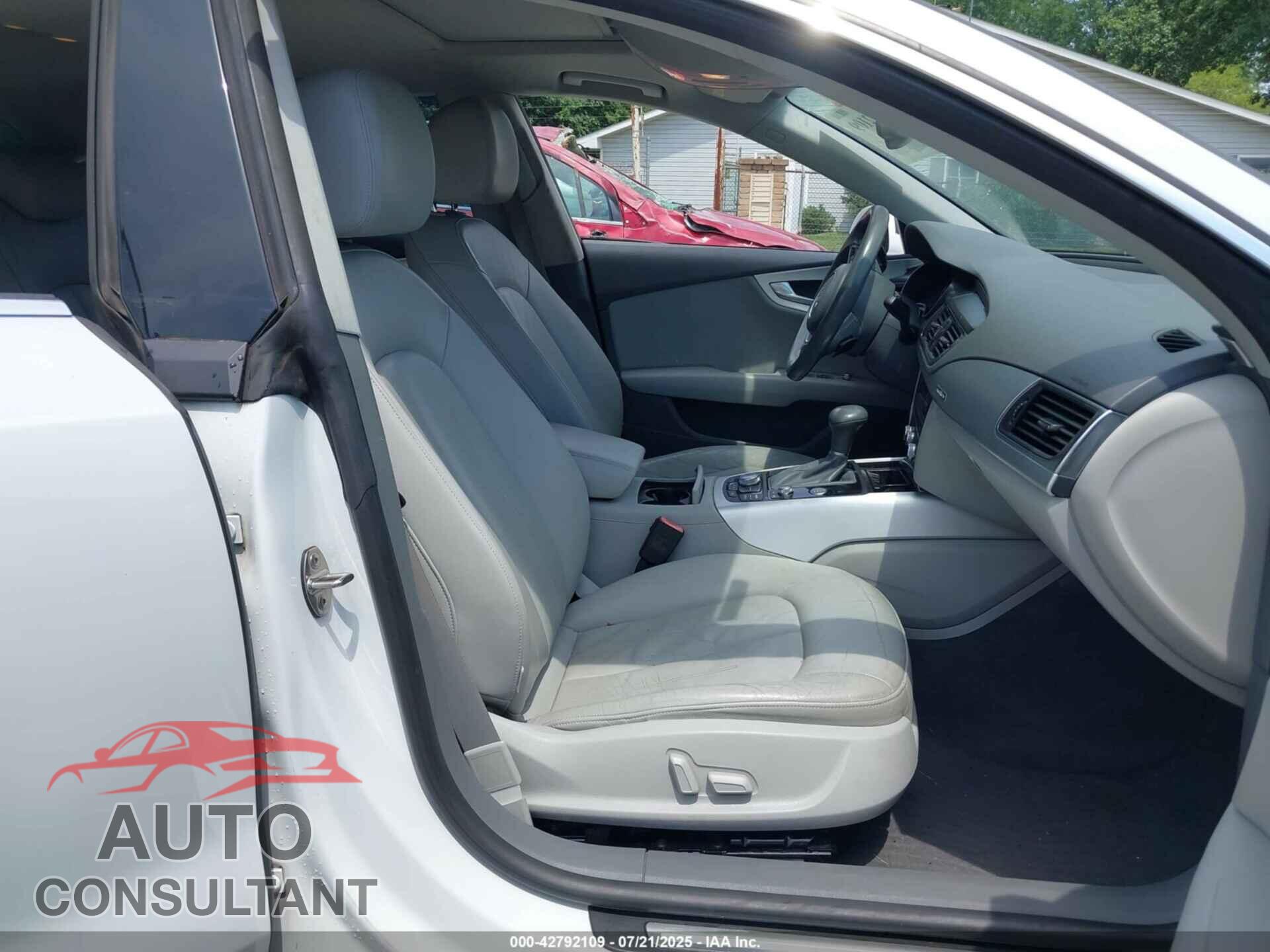 AUDI A7 2012 - WAUYGAFC8CN068170