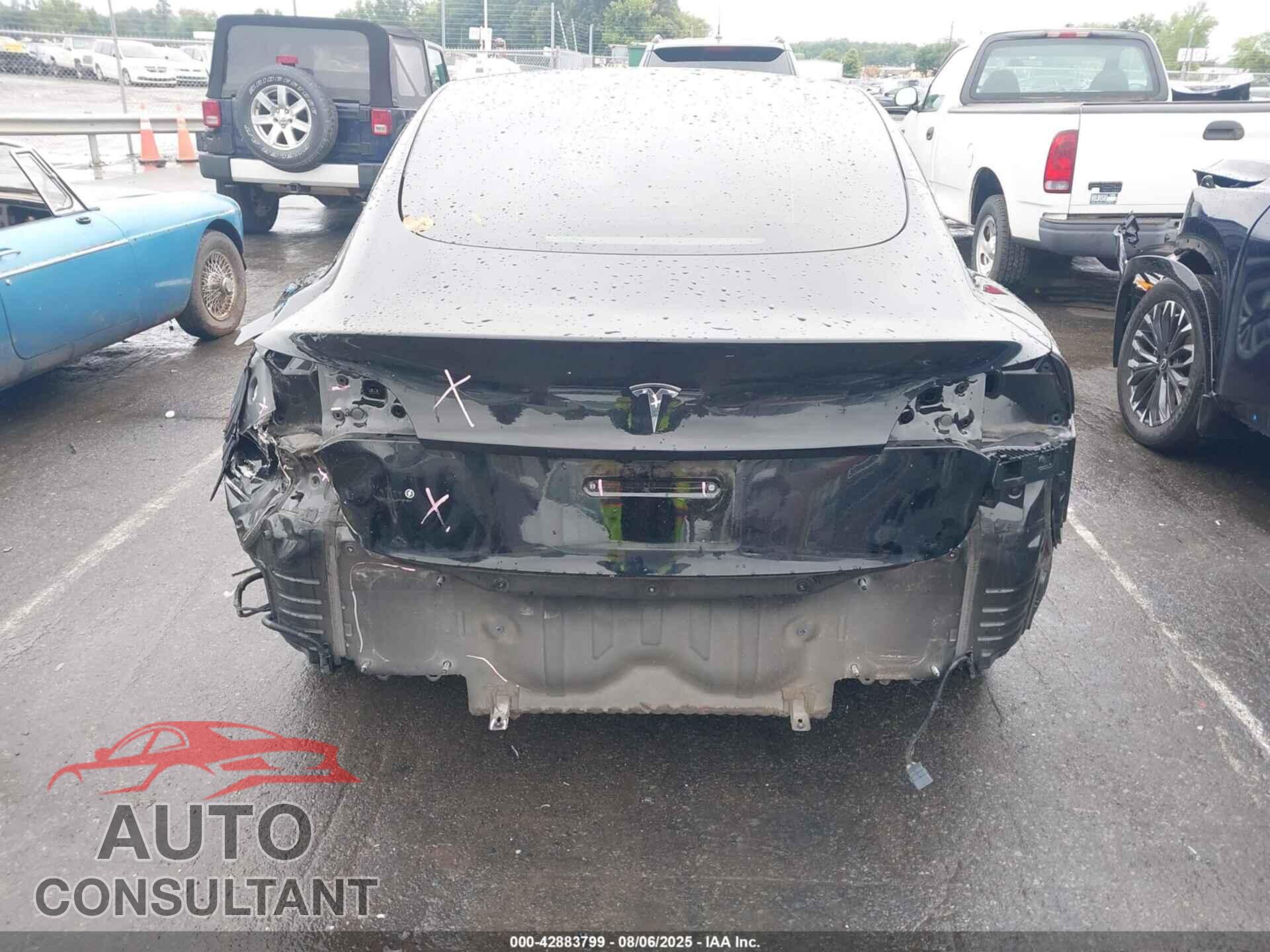 TESLA MODEL 3 2021 - 5YJ3E1EA1MF990699