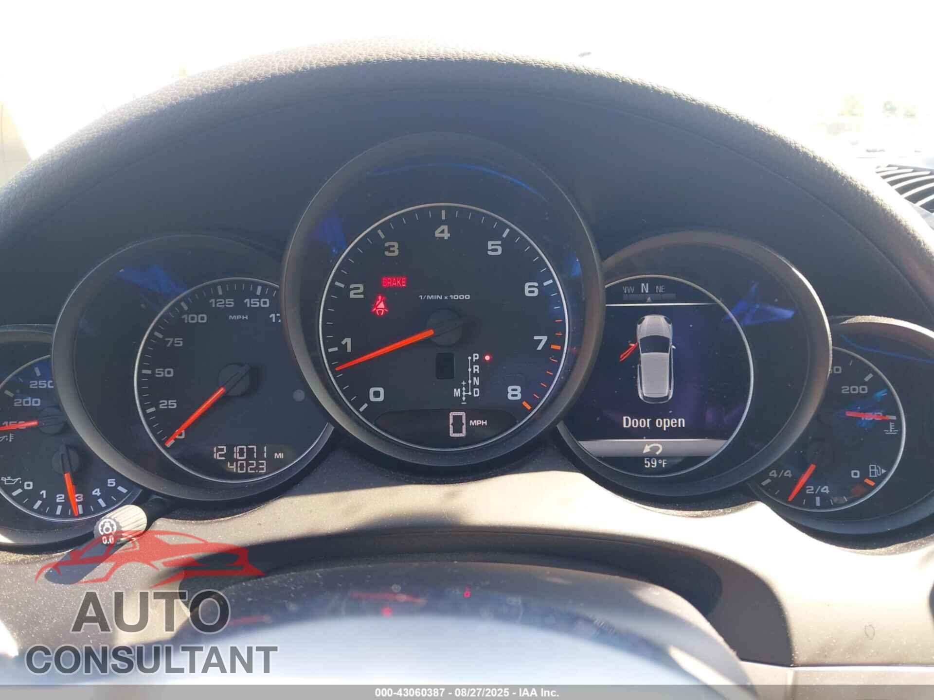 PORSCHE CAYENNE 2018 - WP1AA2A21JKA03684