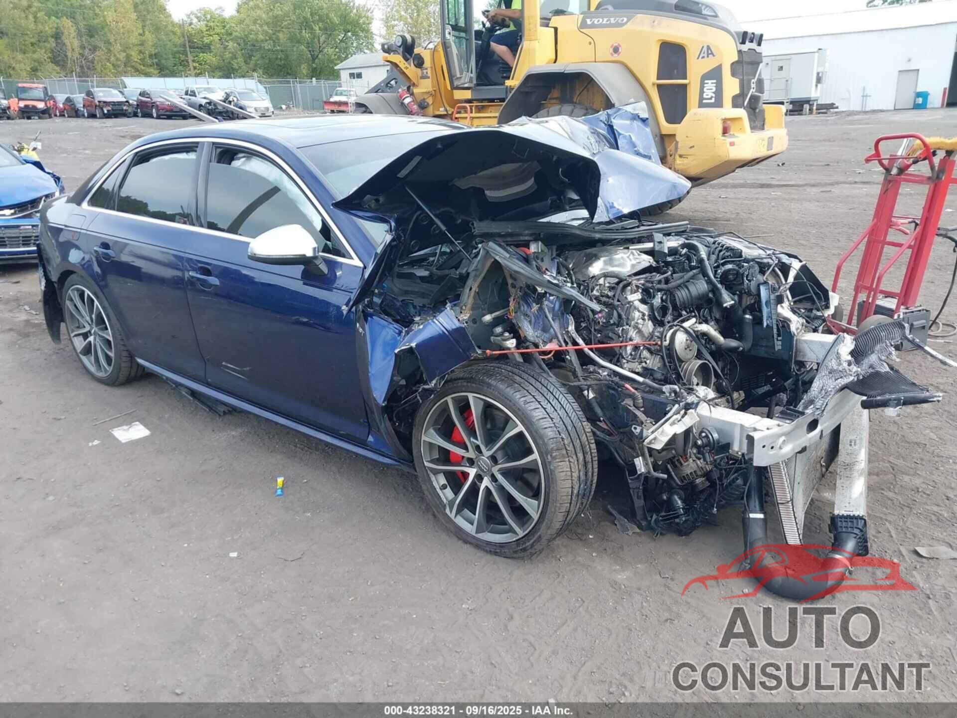 AUDI S4 2018 - WAUB4AF47JA146868