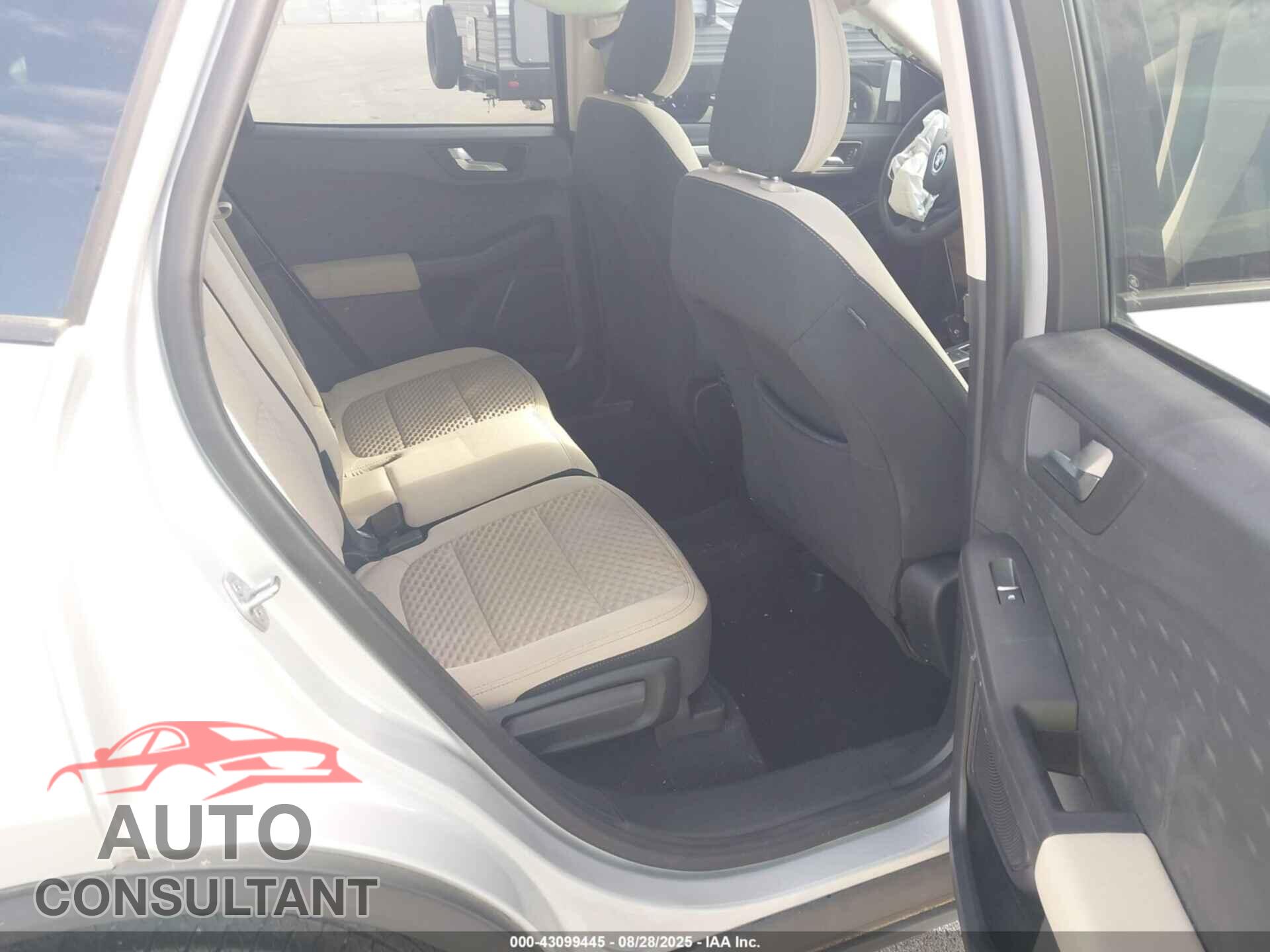 FORD ESCAPE 2020 - 1FMCU0G64LUA06128