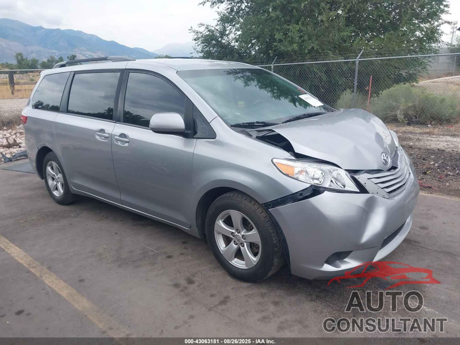 TOYOTA SIENNA 2016 - 5TDKK3DC8GS739598