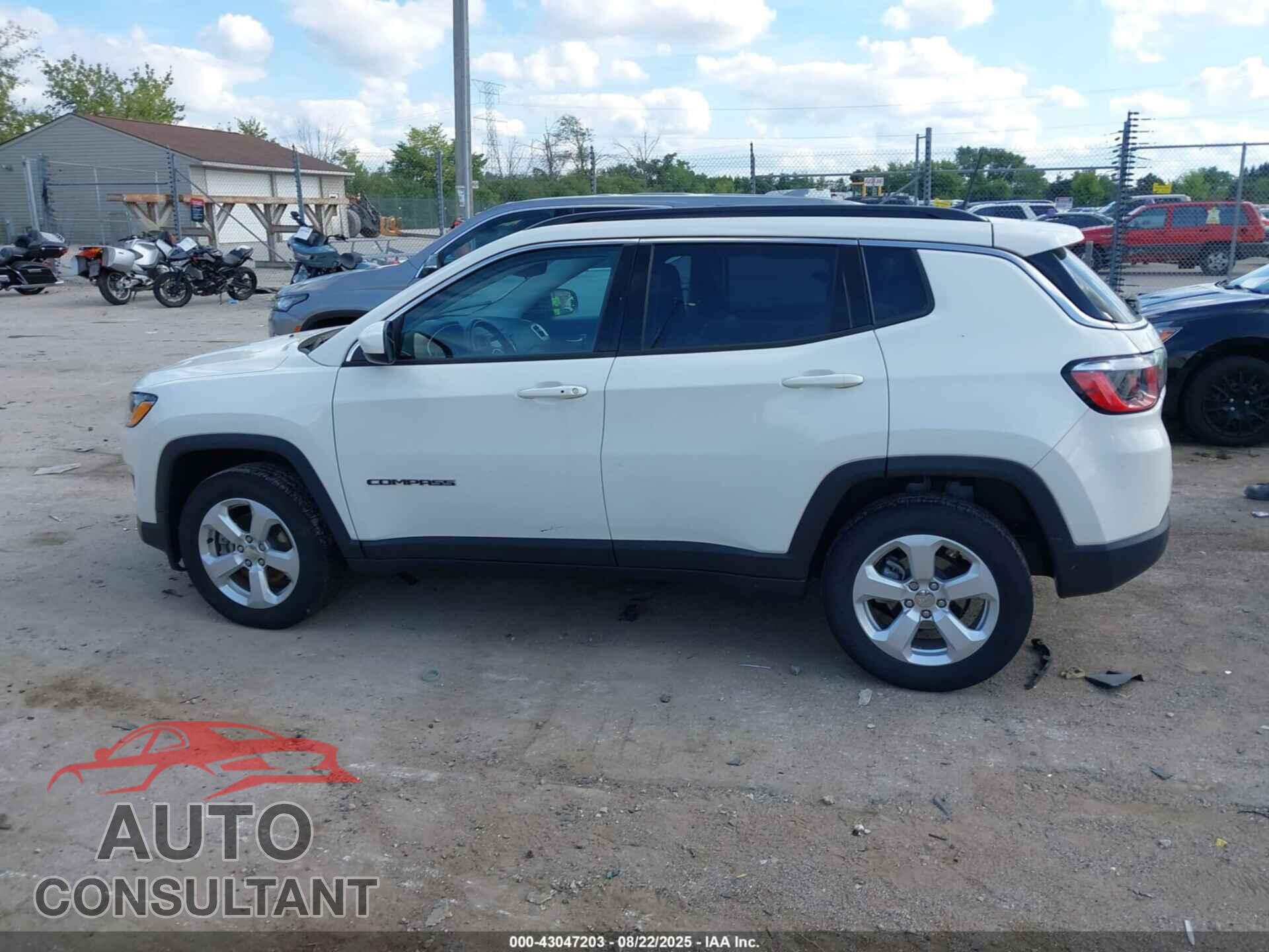 JEEP COMPASS 2020 - 3C4NJDBB9LT135431