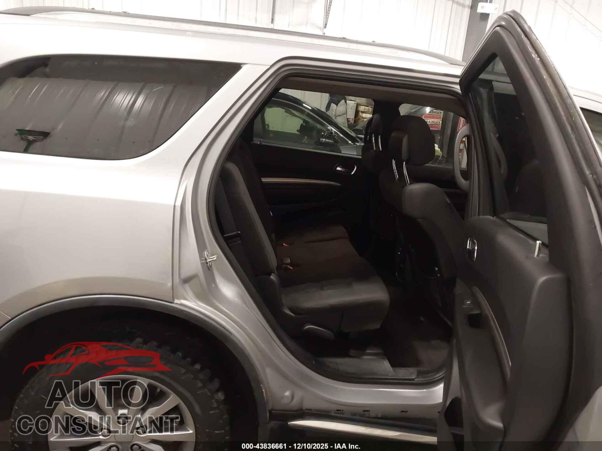 DODGE DURANGO 2018 - 1C4RDJAG2JC395070