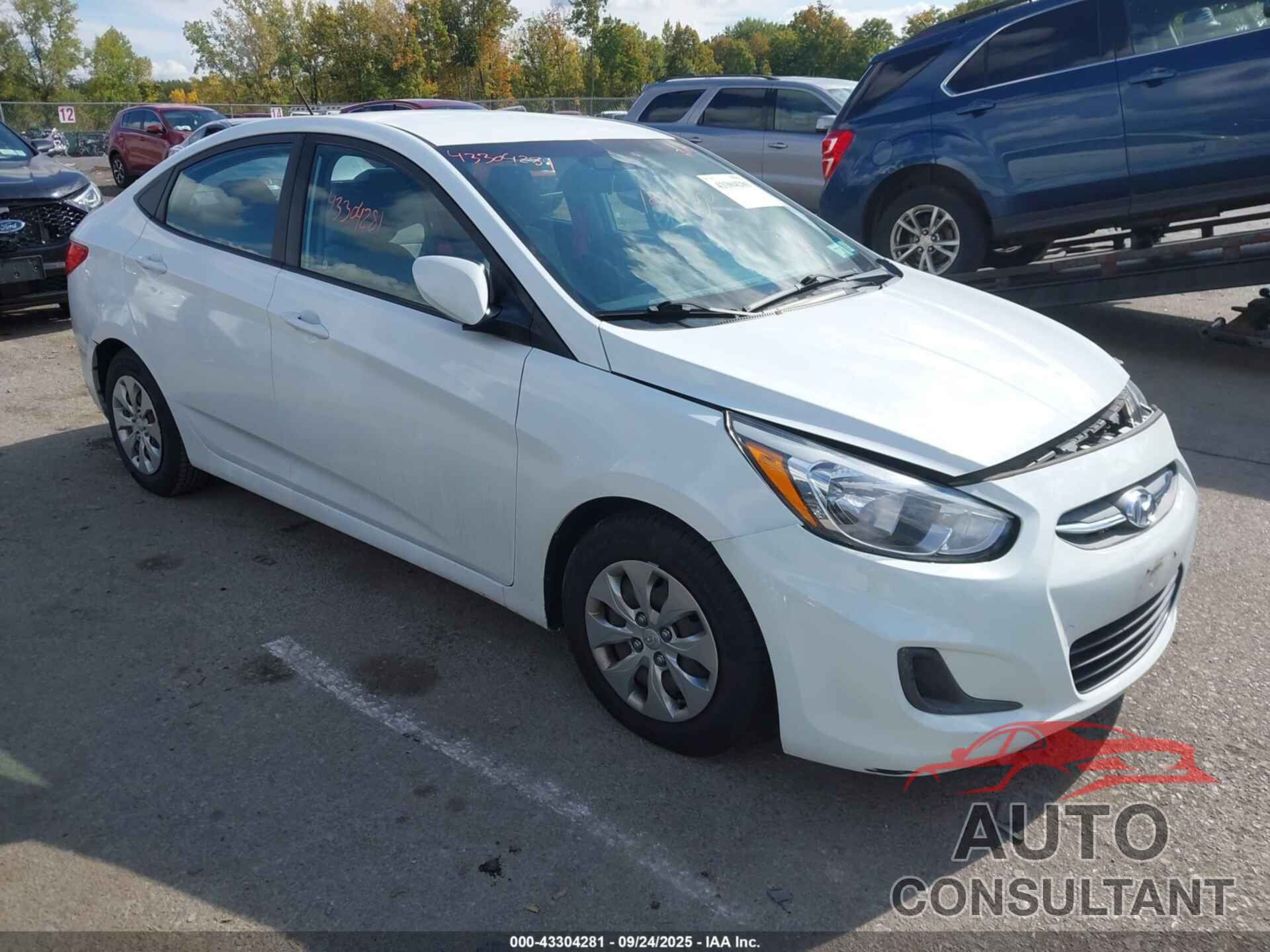 HYUNDAI ACCENT 2017 - KMHCT4AE5HU294596