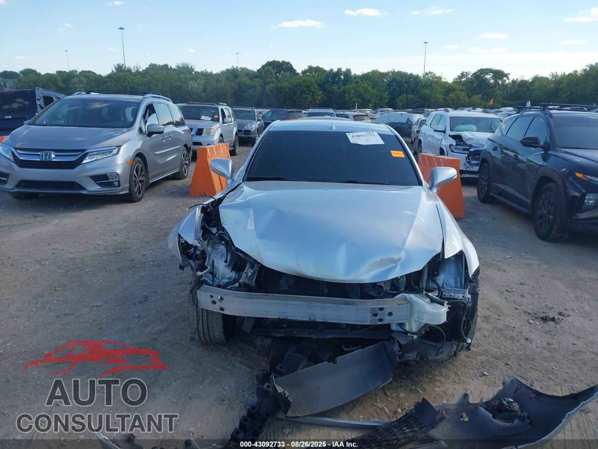 LEXUS IS 250C 2015 - JTHFF2C26F2532124