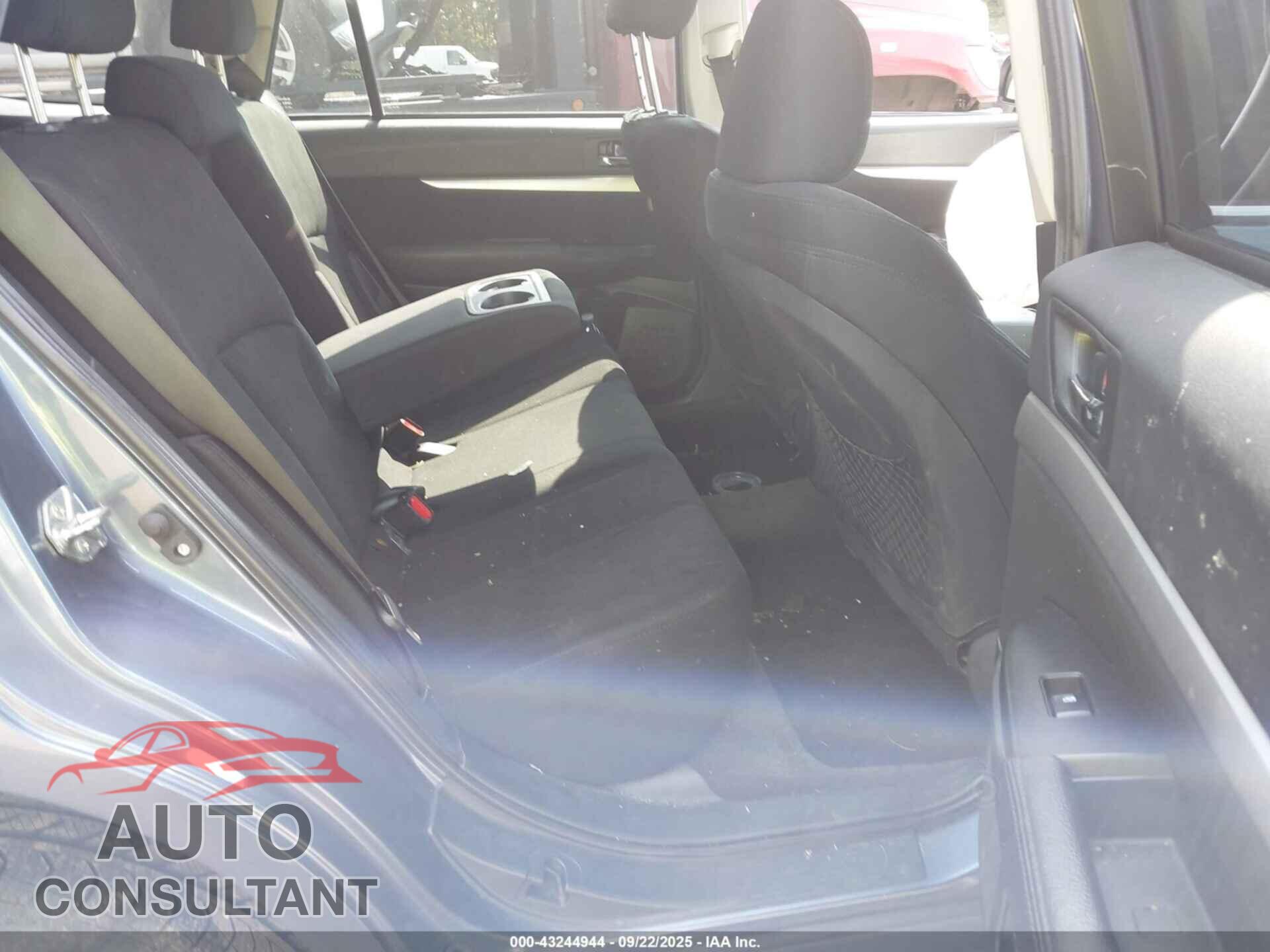 SUBARU OUTBACK 2013 - 4S4BRBCC2D3232048