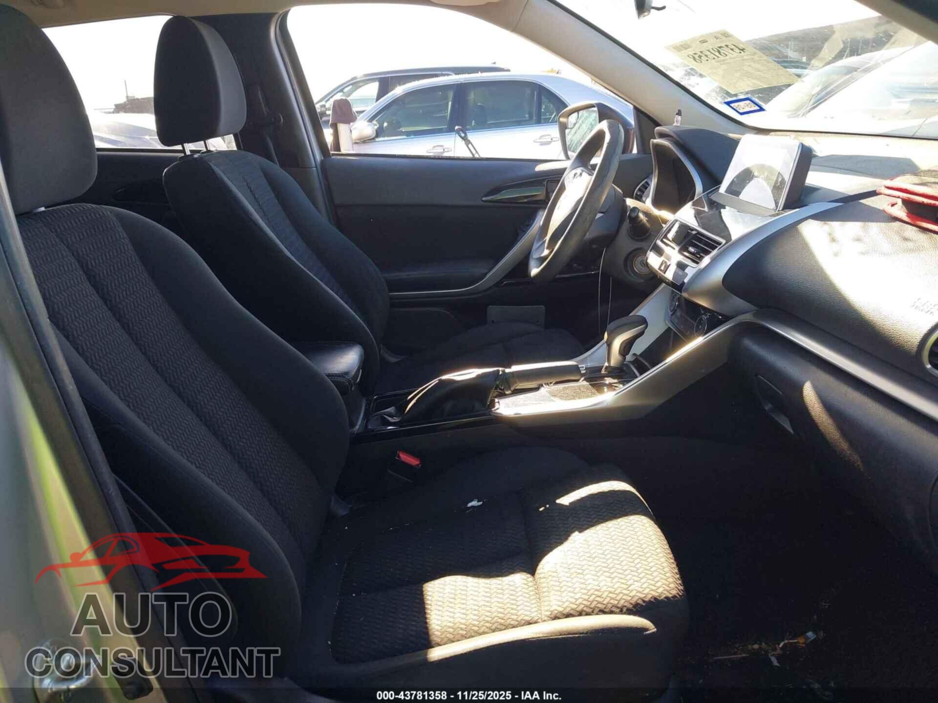 MITSUBISHI ECLIPSE CROSS 2020 - JA4AS4AA0LZ037329