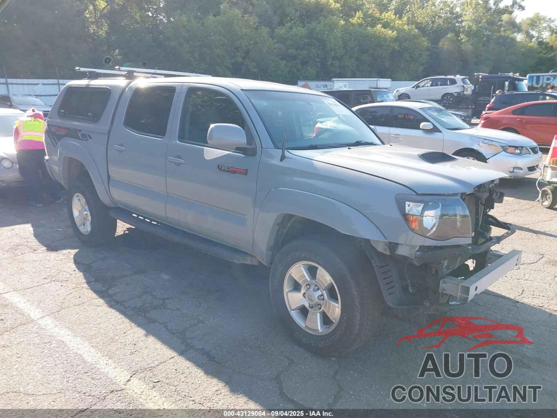 TOYOTA TACOMA 2011 - 5TFLU4ENXBX018125