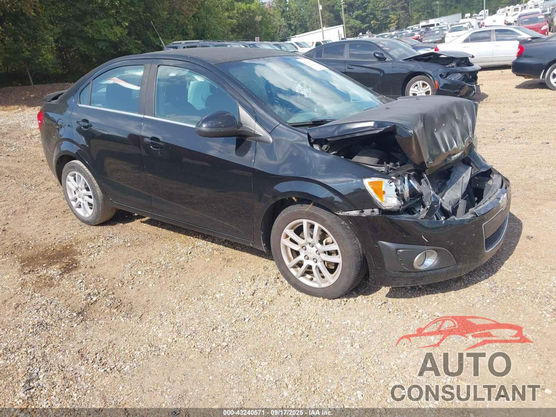 CHEVROLET SONIC 2012 - 1G1JC5SH0C4194370