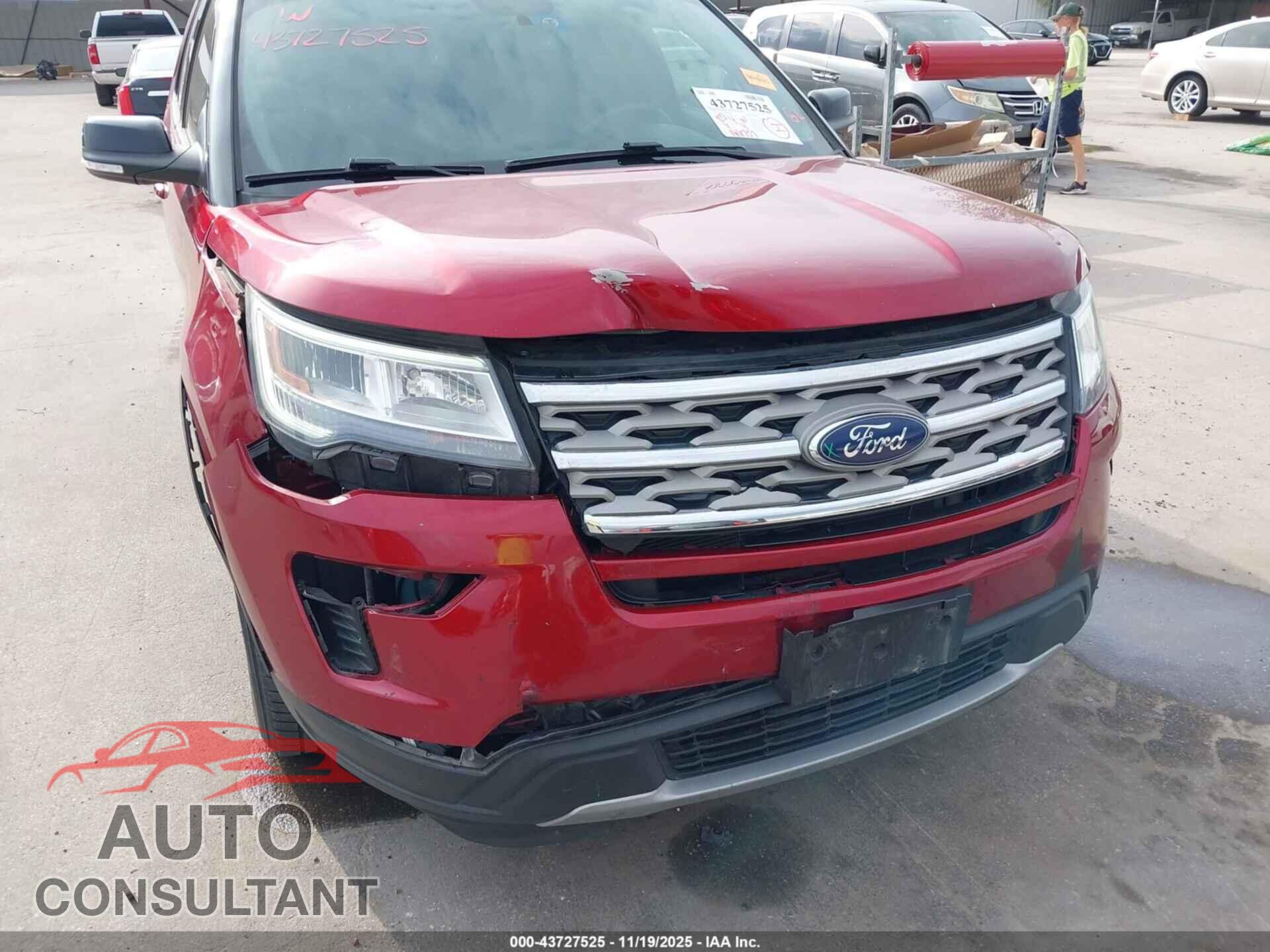 FORD EXPLORER 2018 - 1FM5K7D88JGB55599