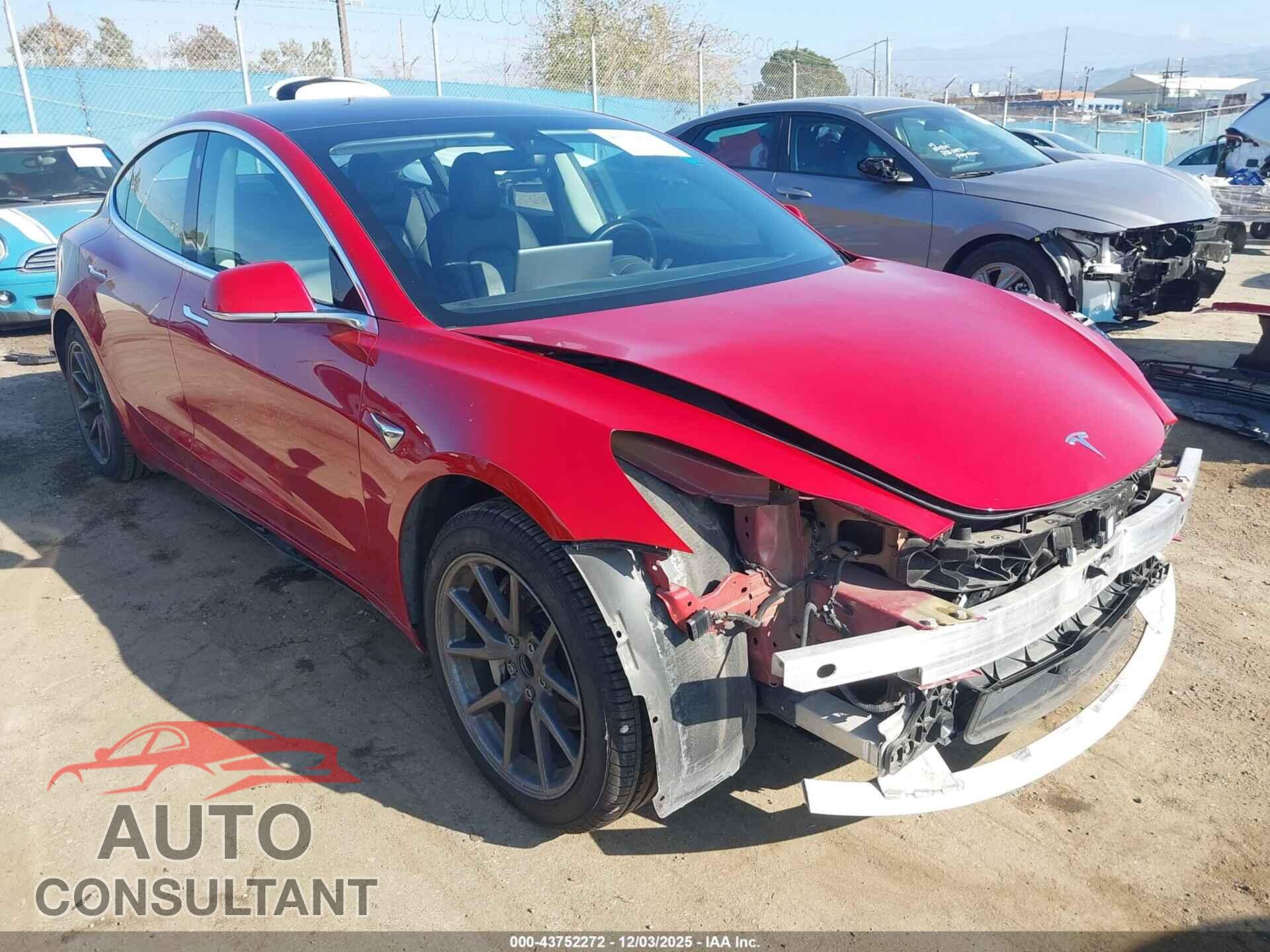 TESLA MODEL 3 2018 - 5YJ3E1EA5JF045962