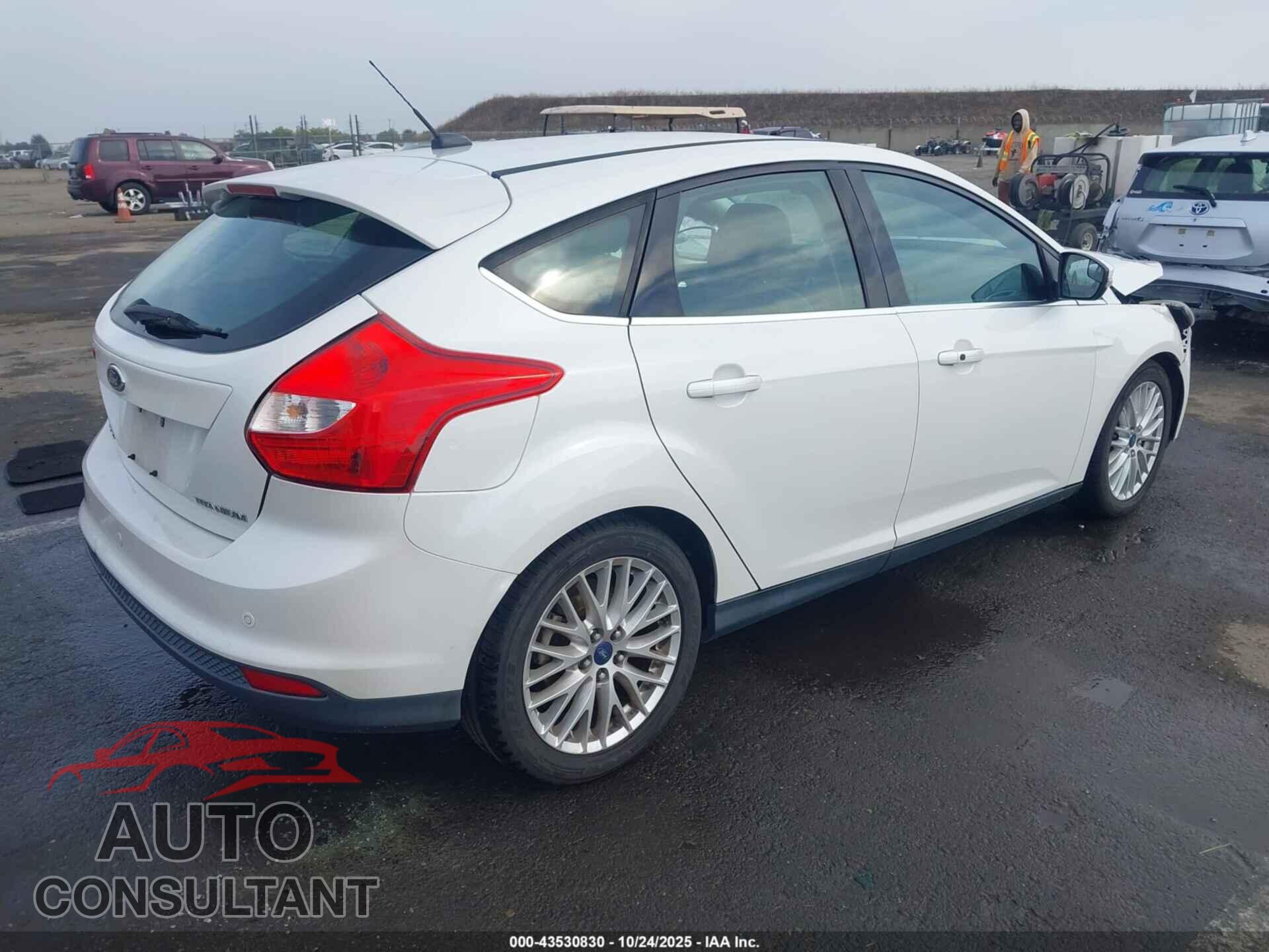FORD FOCUS 2014 - 1FADP3N24EL276783