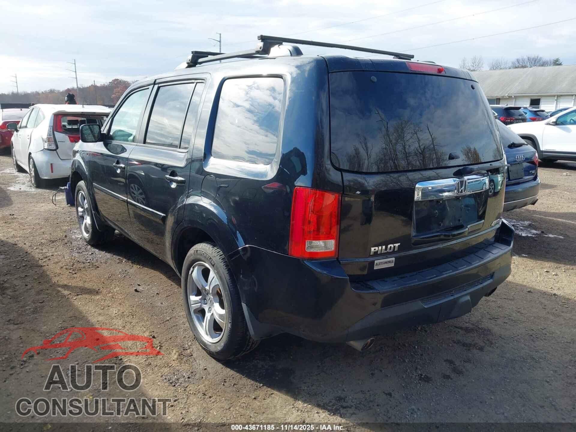 HONDA PILOT 2014 - 5FNYF4H55EB018284
