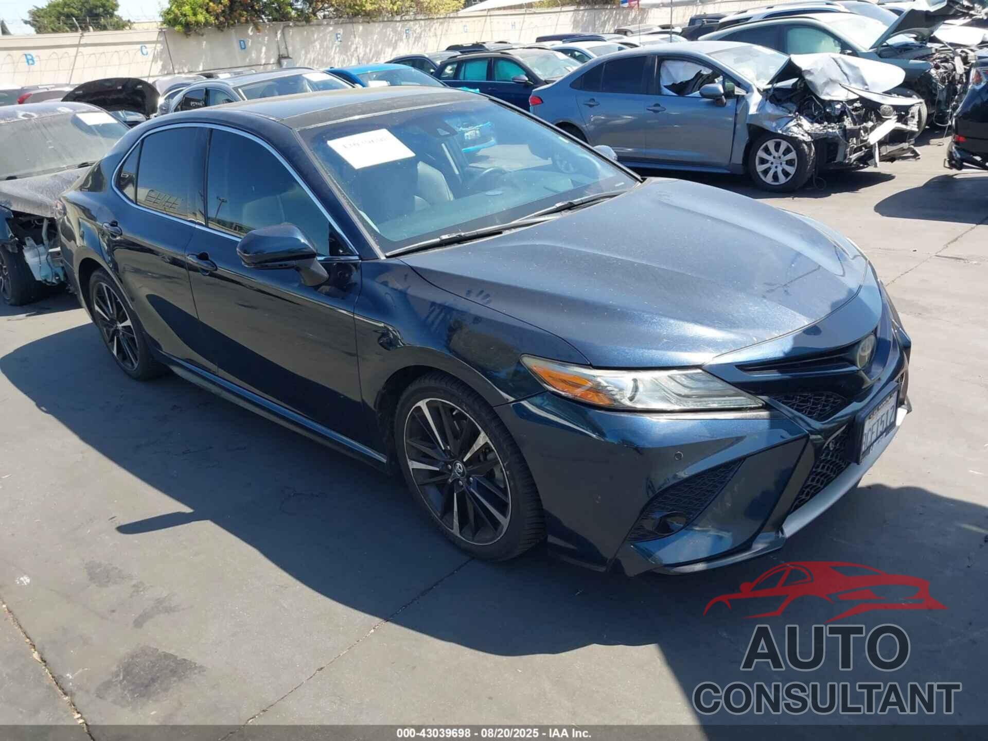 TOYOTA CAMRY 2018 - 4T1BZ1HK0JU504726