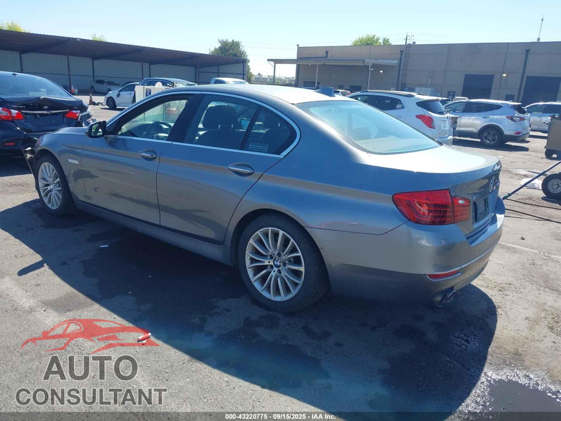 BMW 528I 2014 - WBA5A7C57ED617038