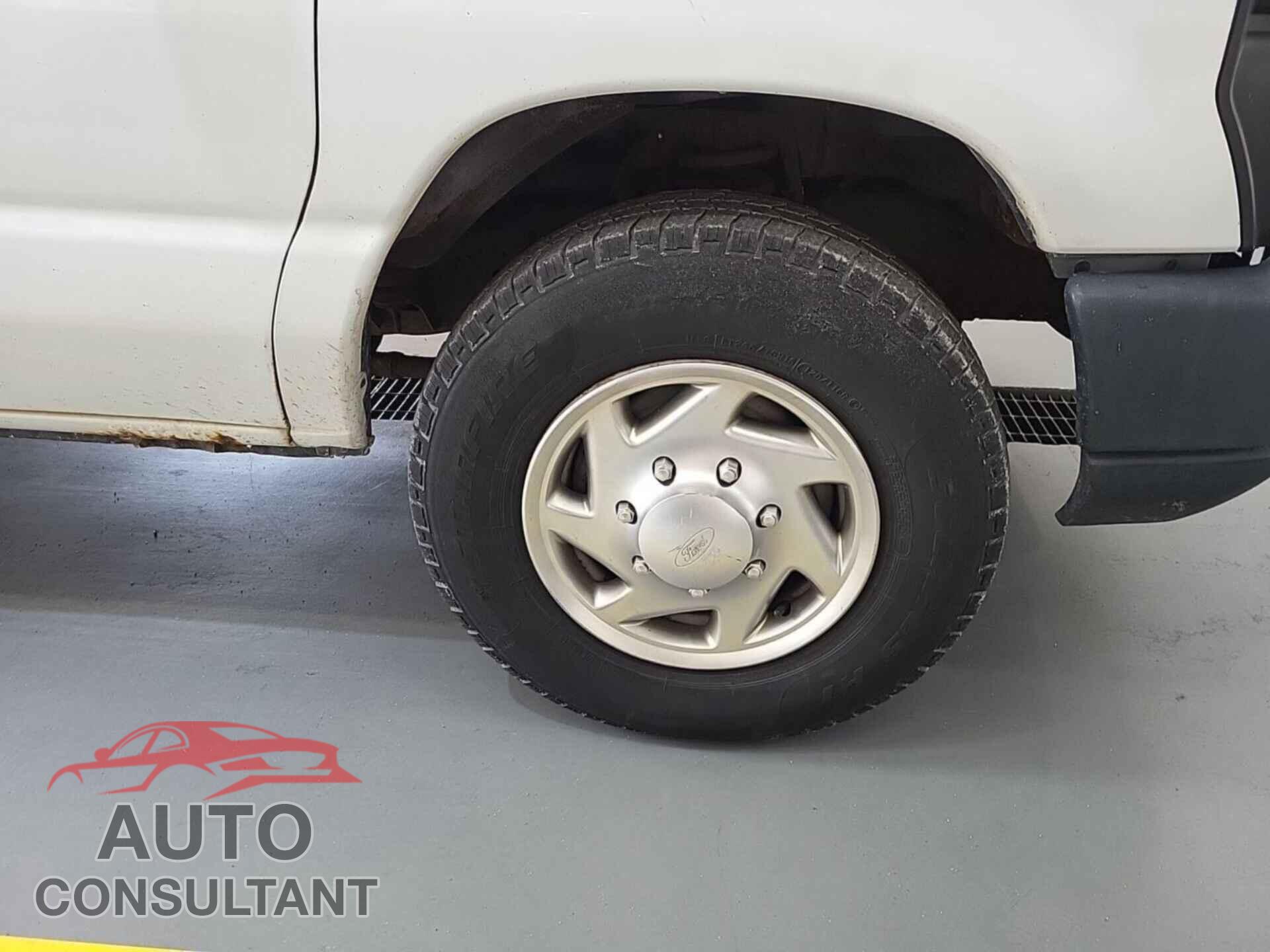 FORD ECONOLINE 2010 - 1FTNE2EL4ADA10319