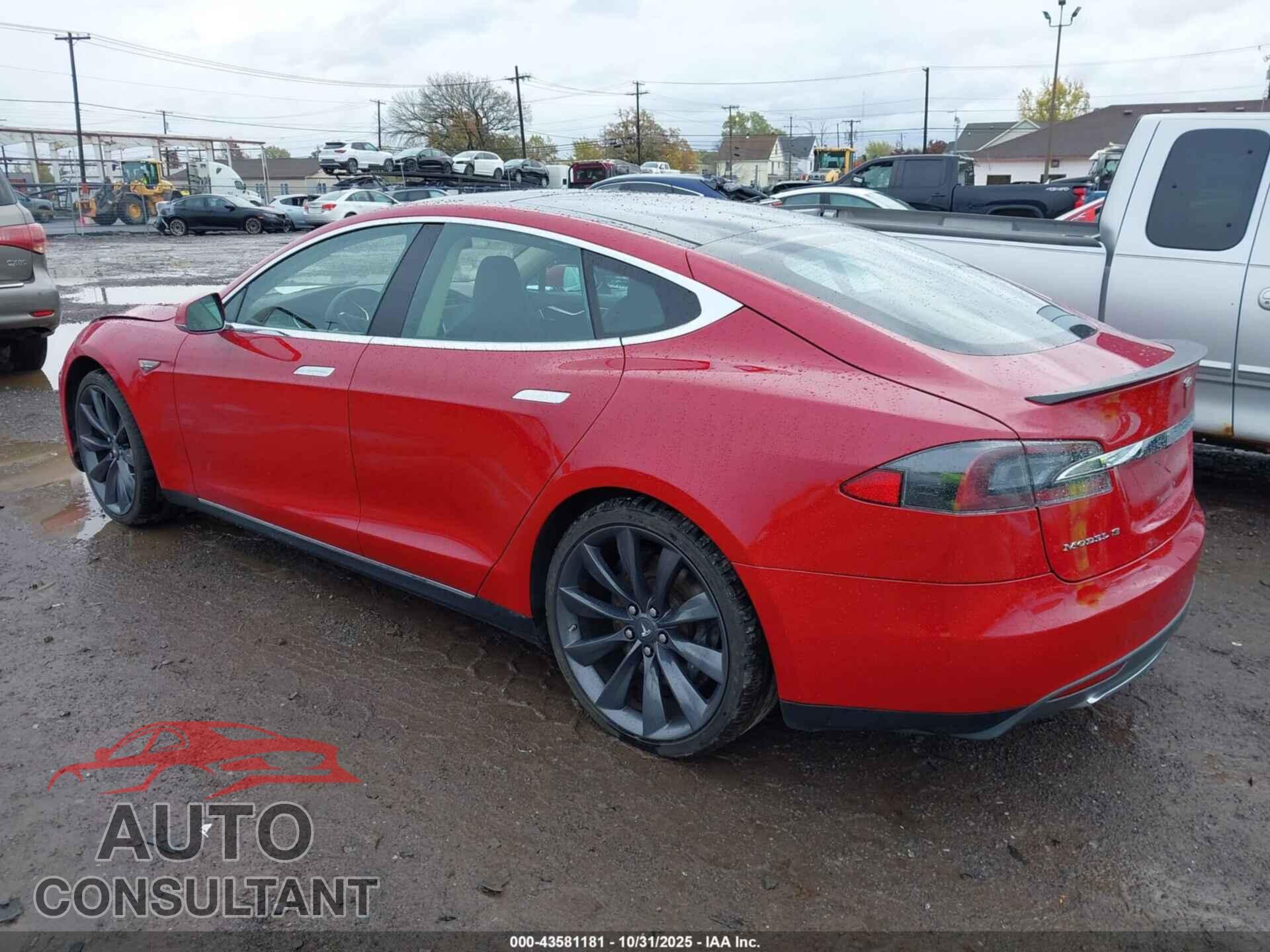TESLA MODEL S 2013 - 5YJSA1DP6DFP12765