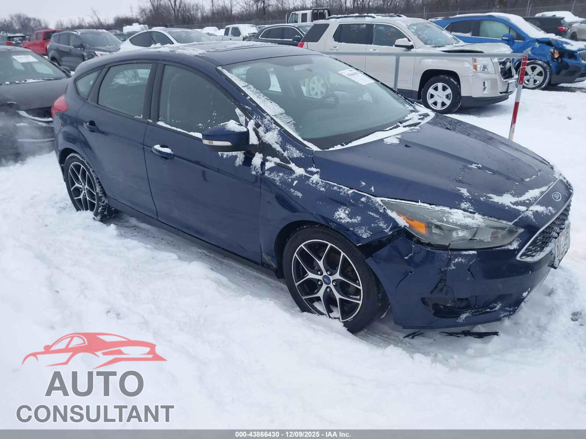 FORD FOCUS 2017 - 1FADP3M26HL206787
