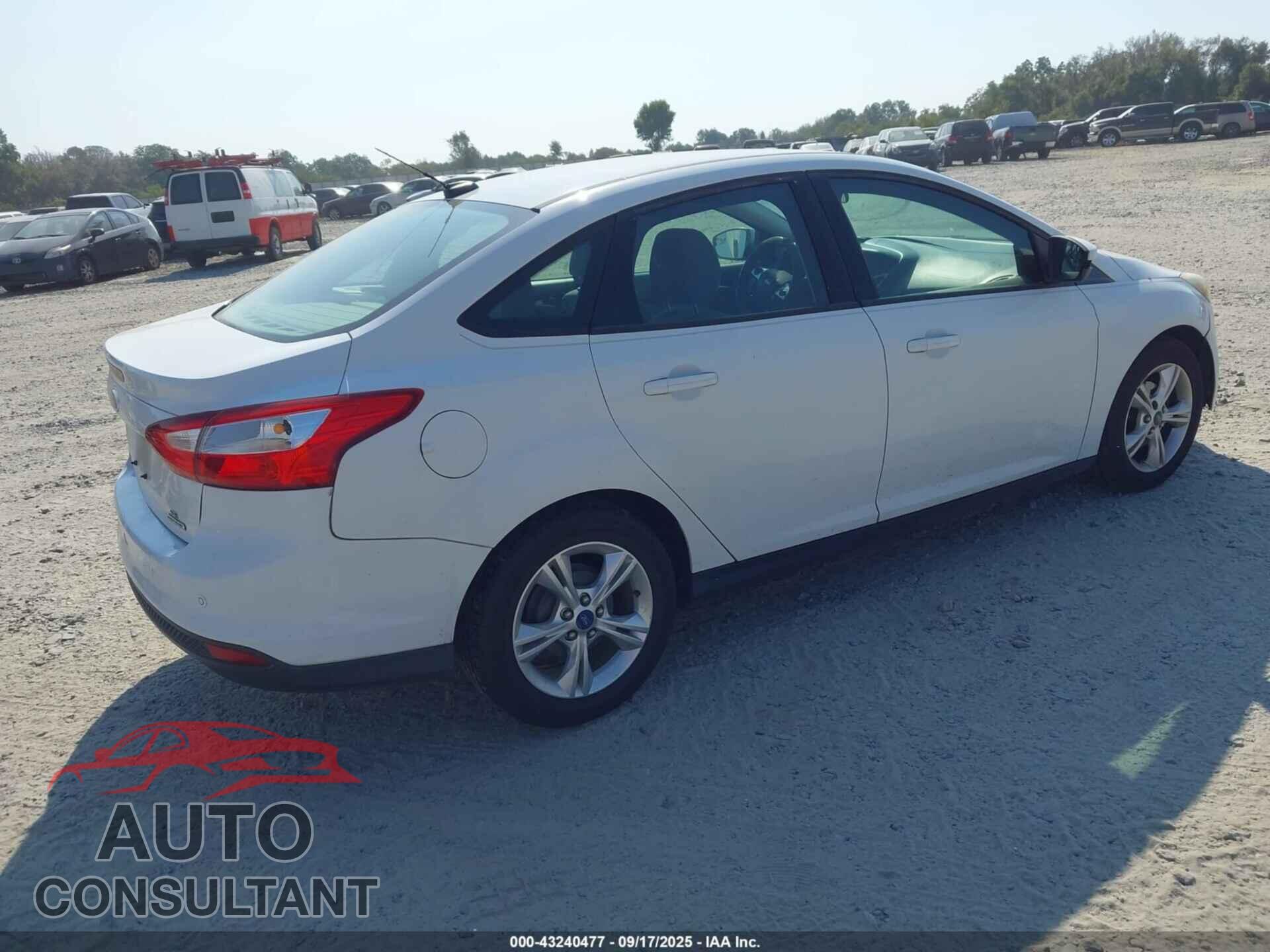 FORD FOCUS 2013 - 1FADP3F25DL181517