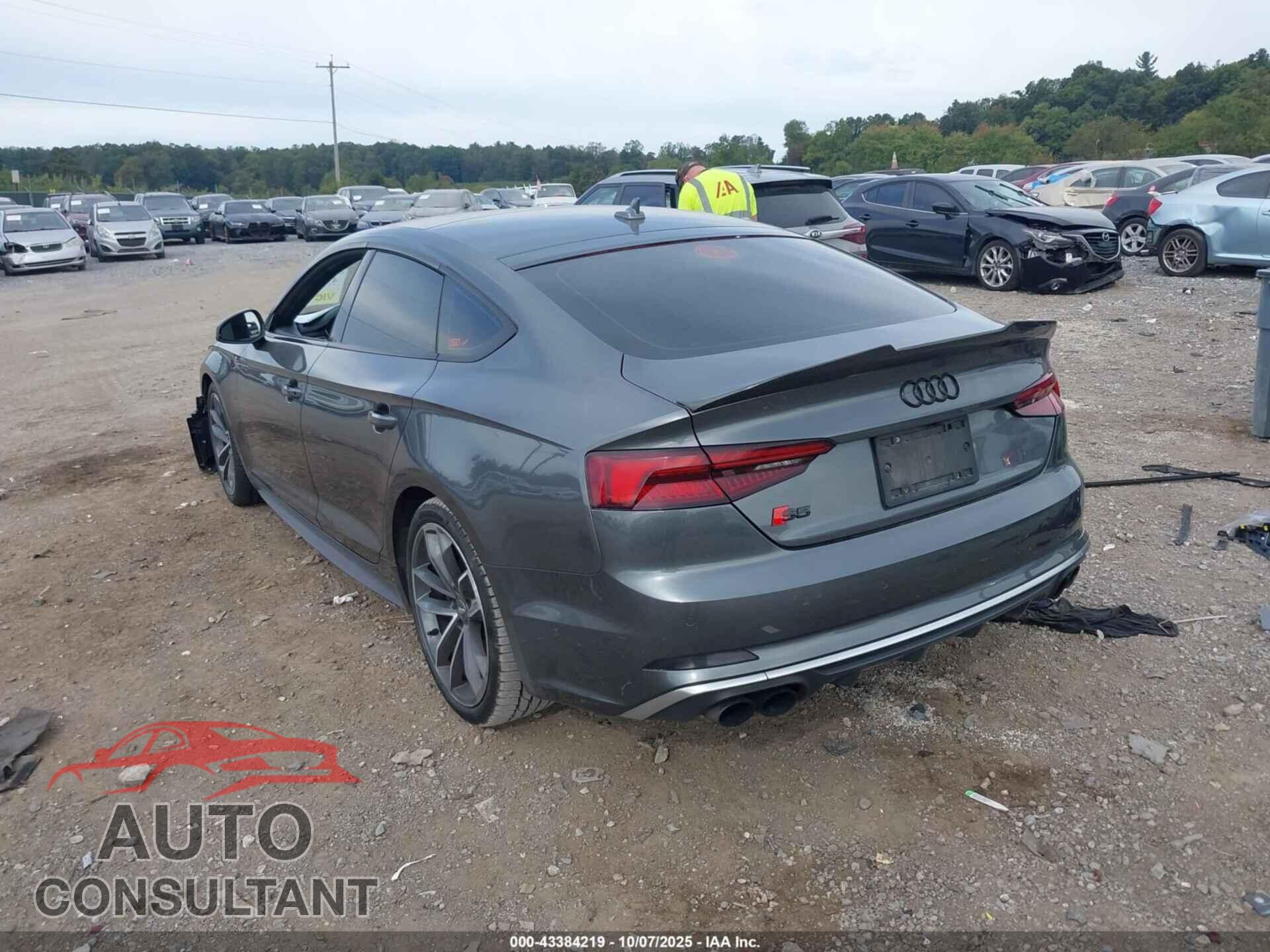 AUDI S5 2018 - WAUC4CF51JA091357