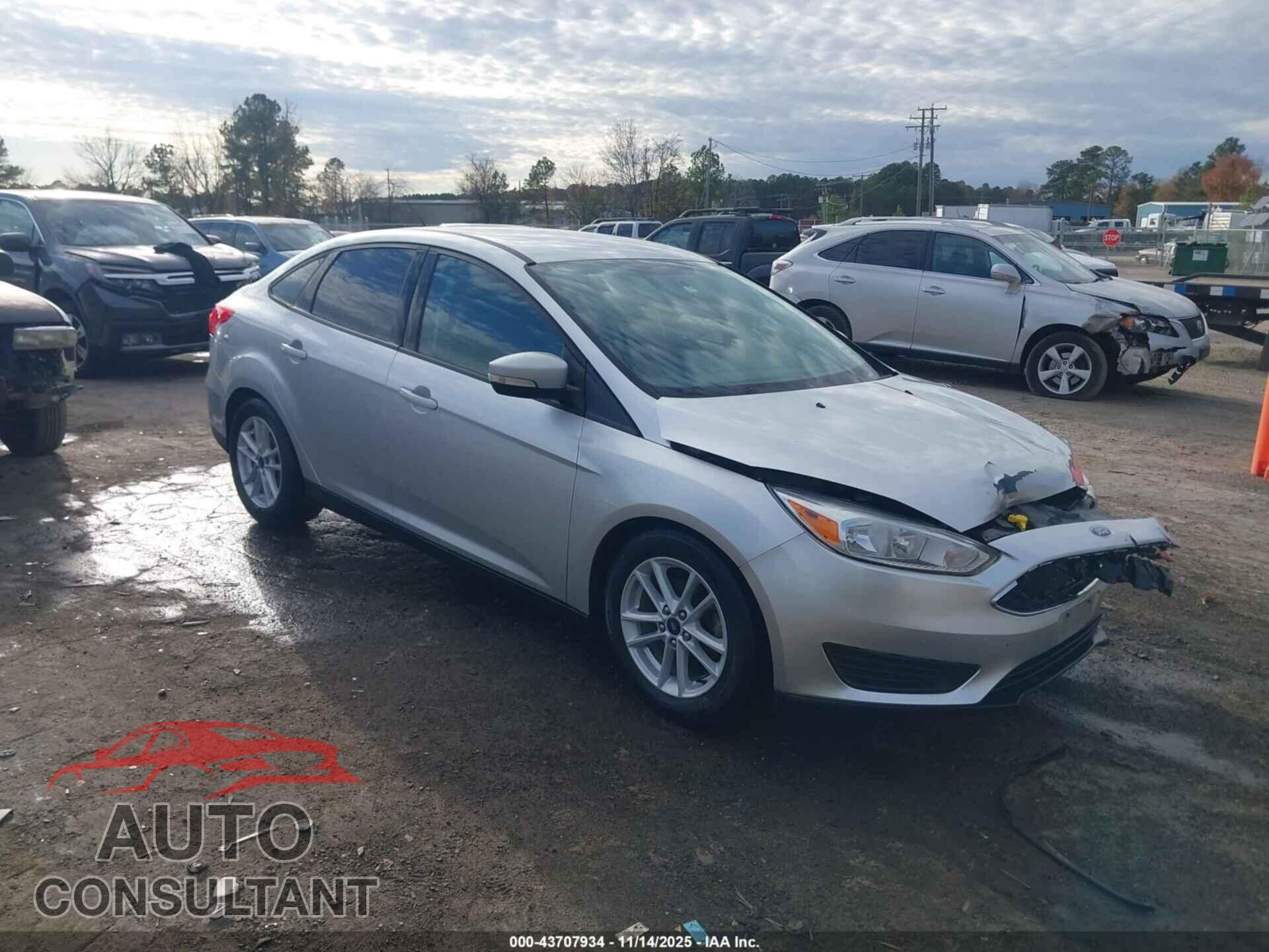 FORD FOCUS 2017 - 1FADP3F25HL346360