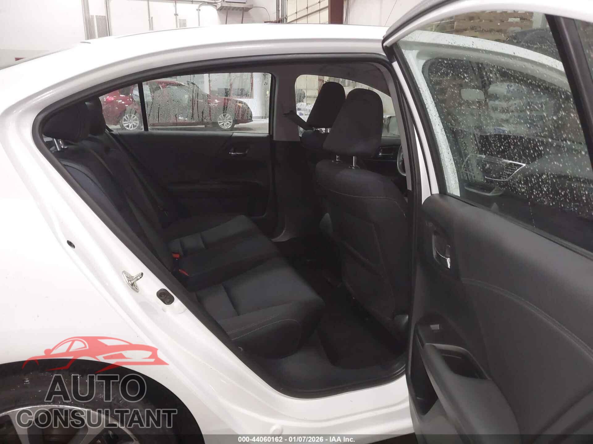 HONDA ACCORD 2015 - 1HGCR2F53FA074616