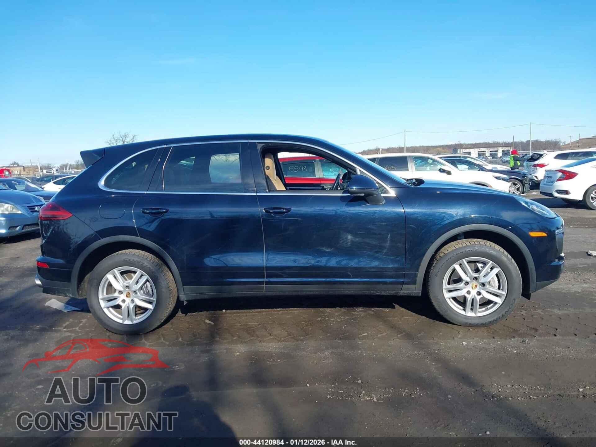 PORSCHE CAYENNE 2016 - WP1AA2A25GLA10088