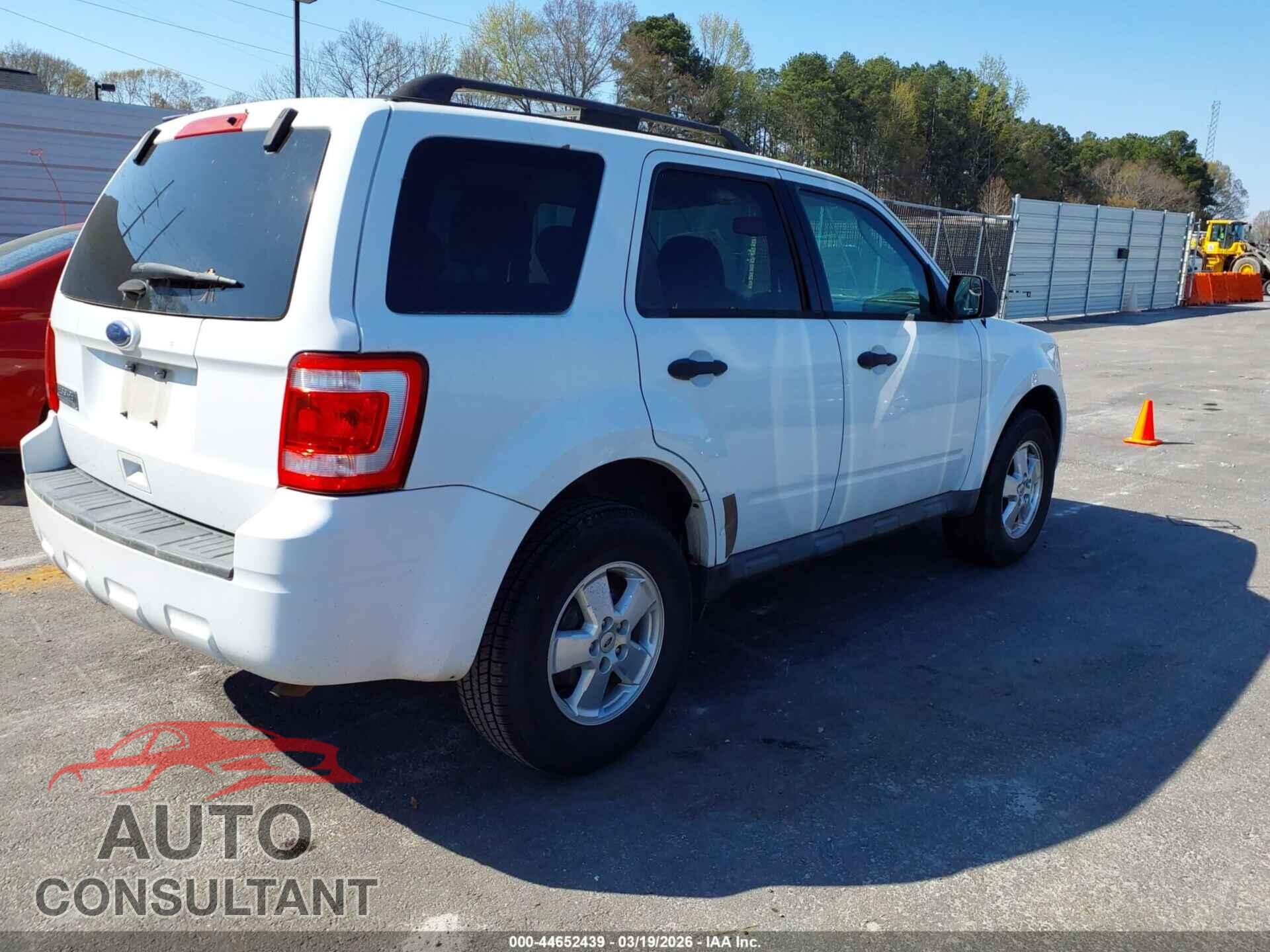 FORD ESCAPE 2011 - 1FMCU0D73BKC54345