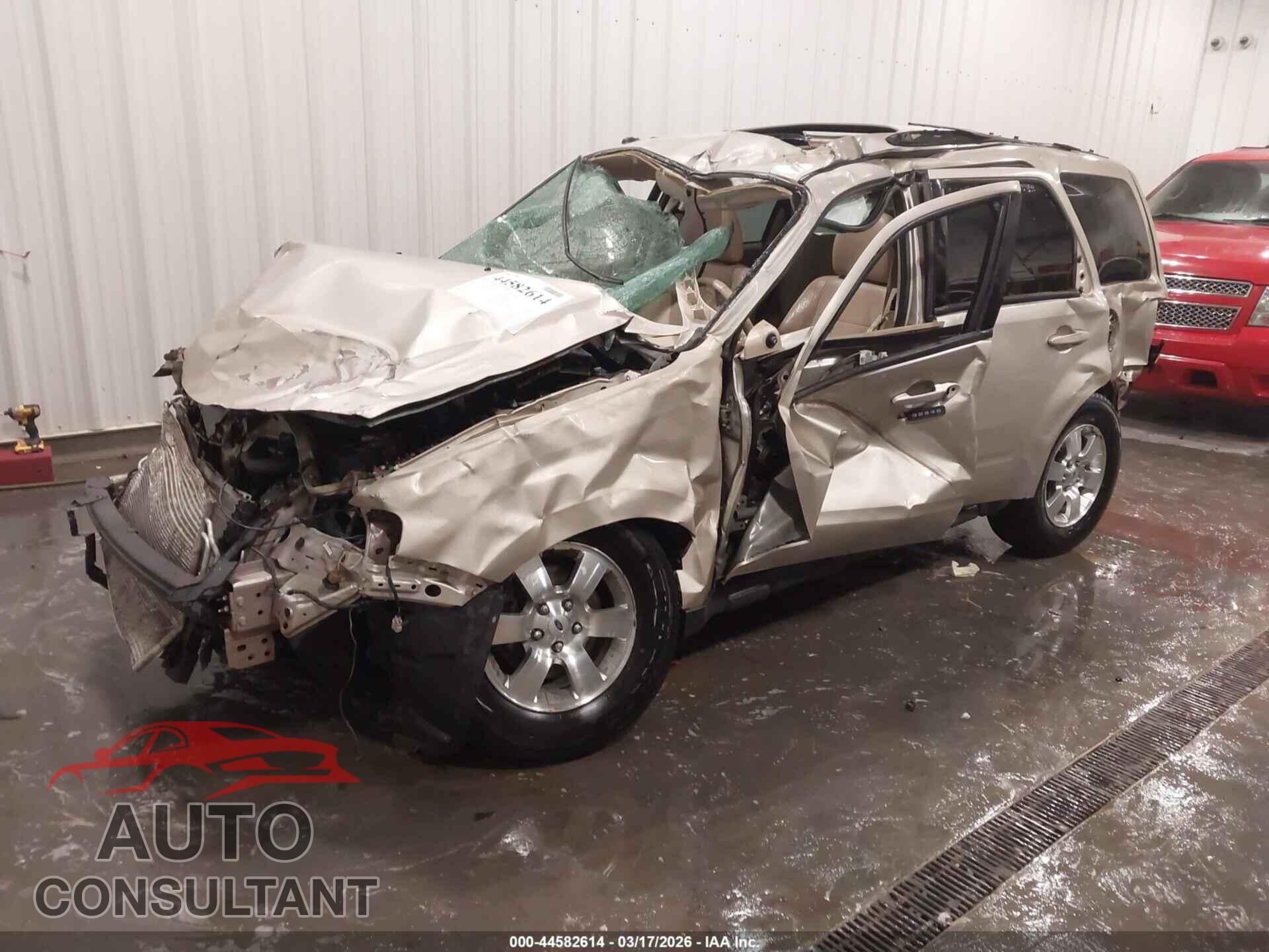 FORD ESCAPE 2012 - 1FMCU9EG5CKC82877