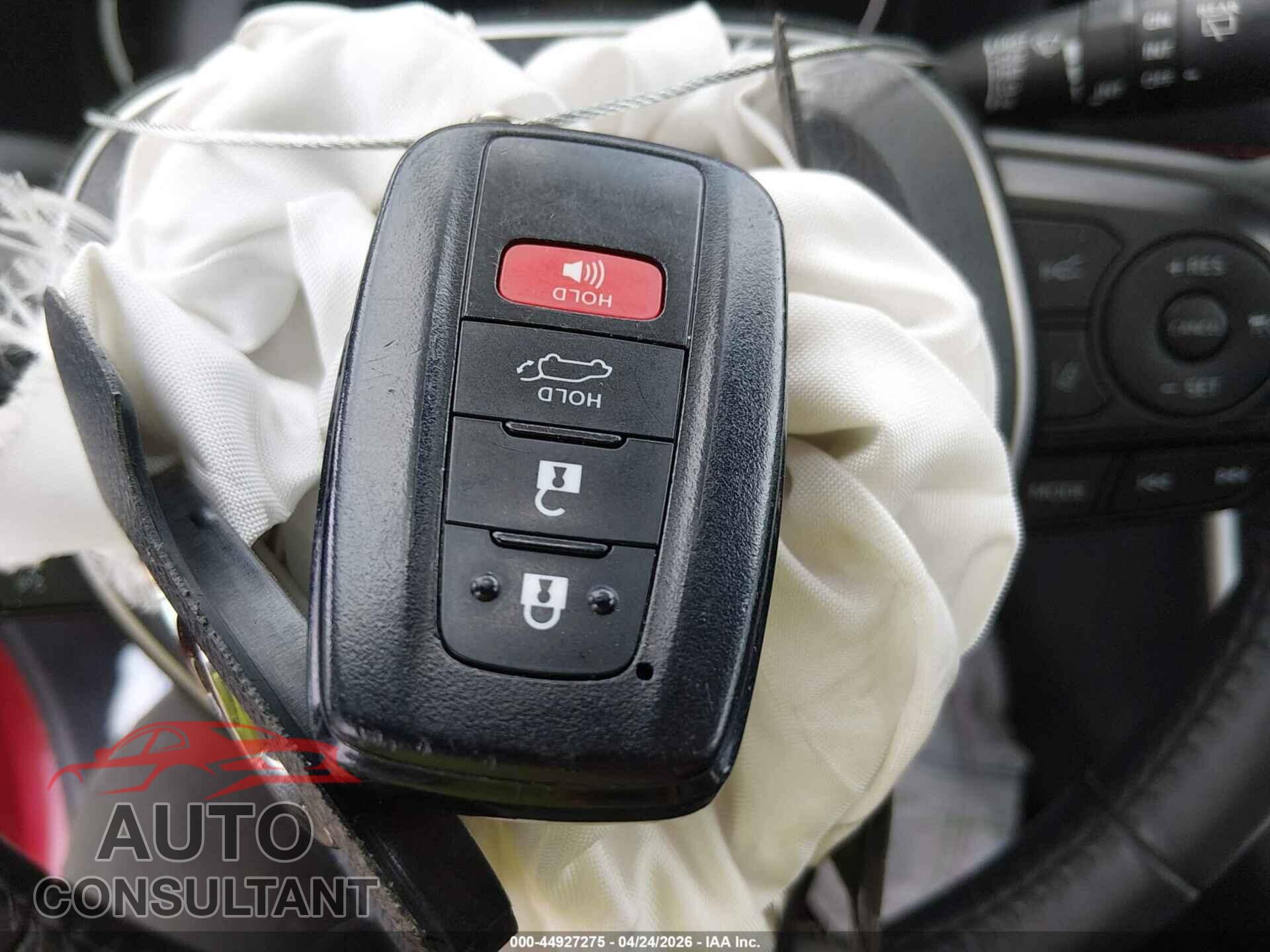 TOYOTA RAV4 2020 - 2T3J1RFV3LC063619