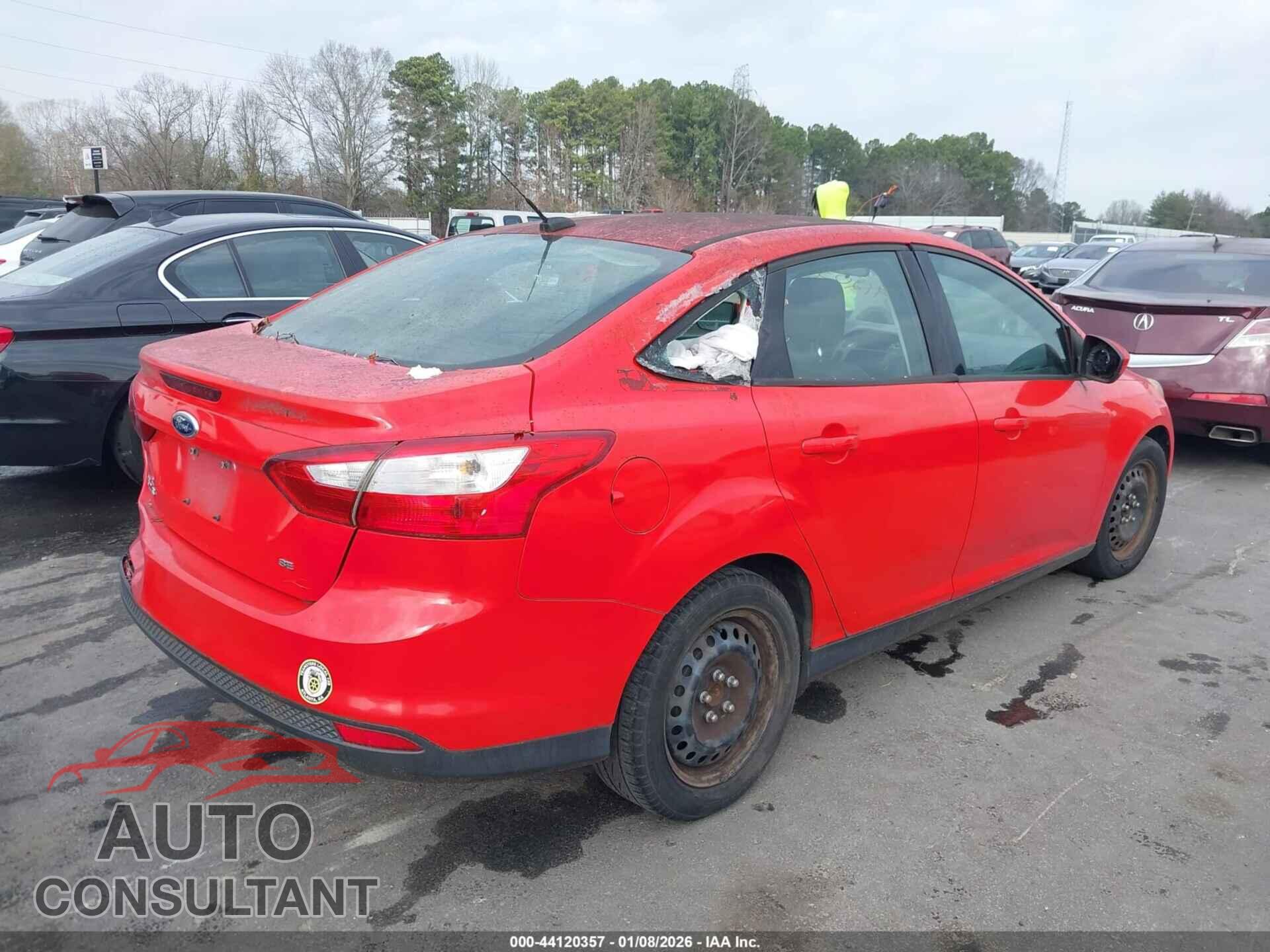 FORD FOCUS 2012 - 1FAHP3F23CL332029