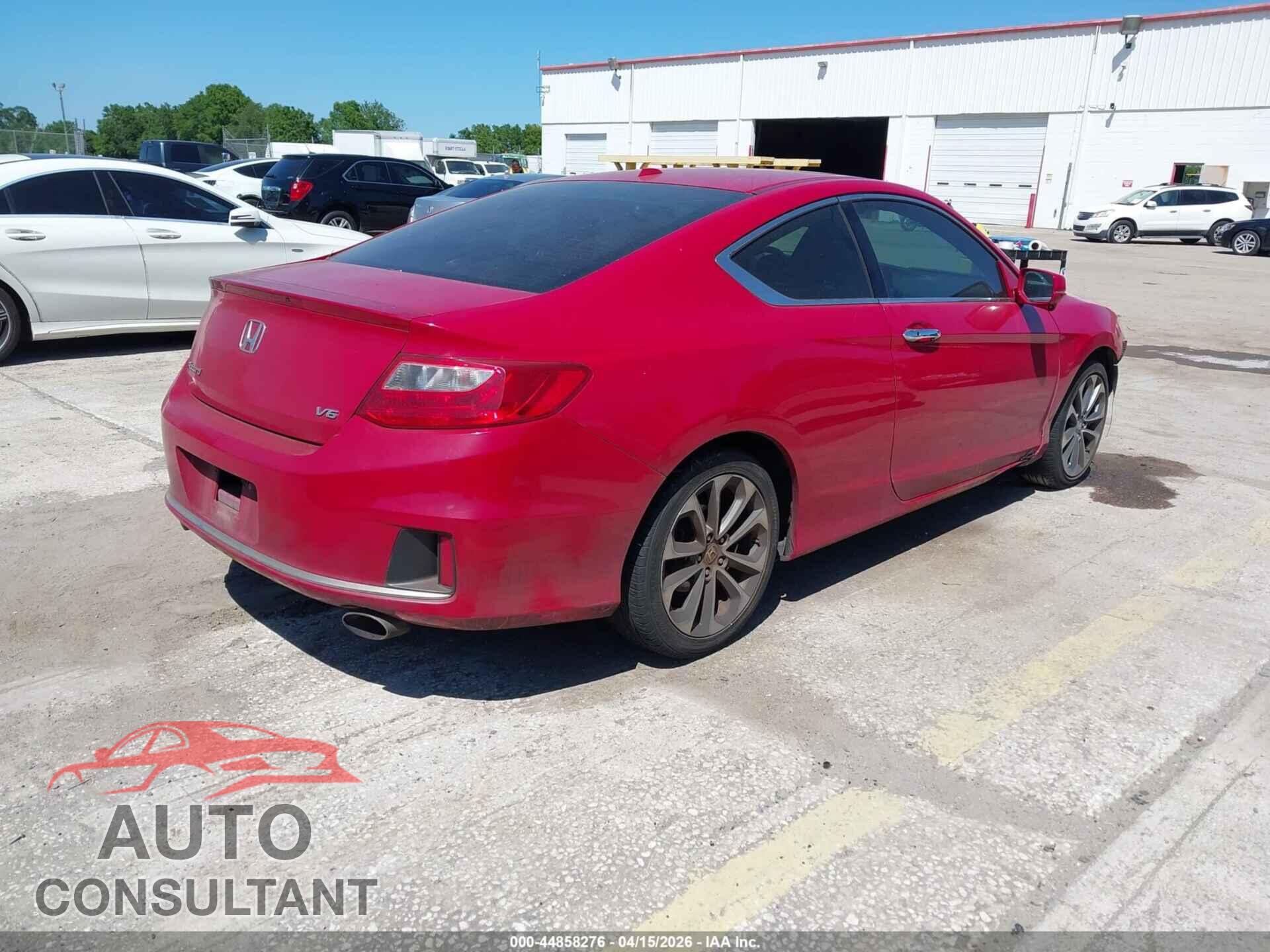 HONDA ACCORD 2013 - 1HGCT2B86DA002873