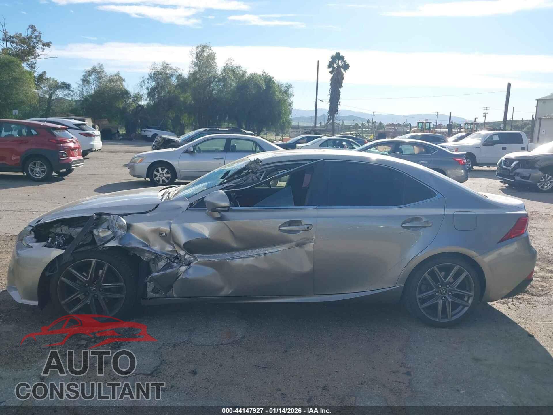 LEXUS IS 250 2015 - JTHBF1D20F5078068