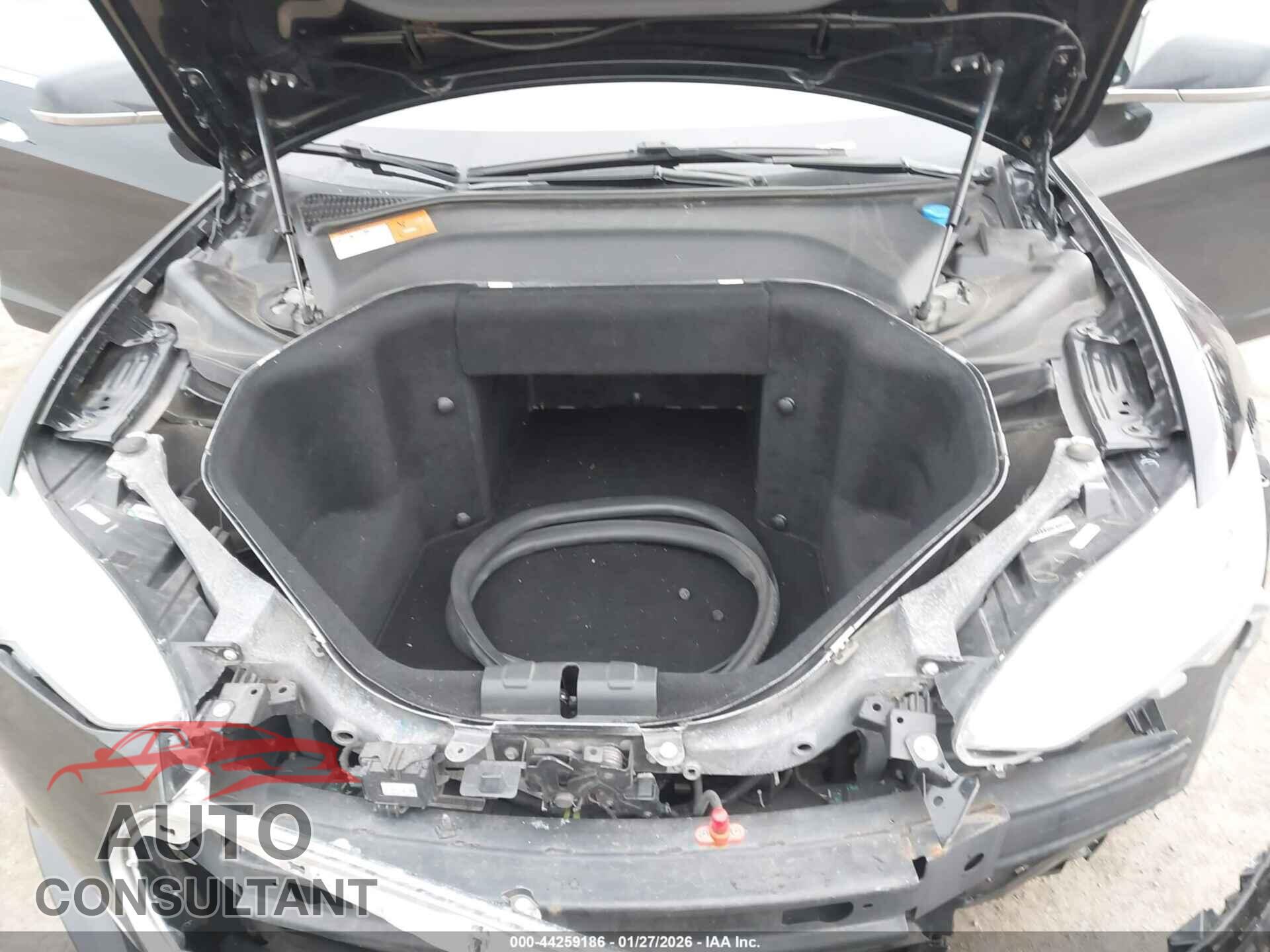 TESLA MODEL S 2013 - 5YJSA1DP6DFP13074